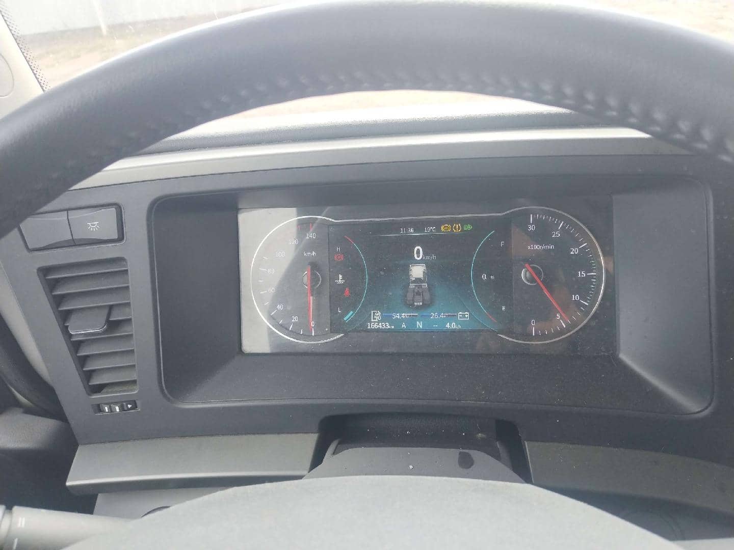 DongFeng GX D111A 4x2,  166 433 км, 2023 года в лизинг