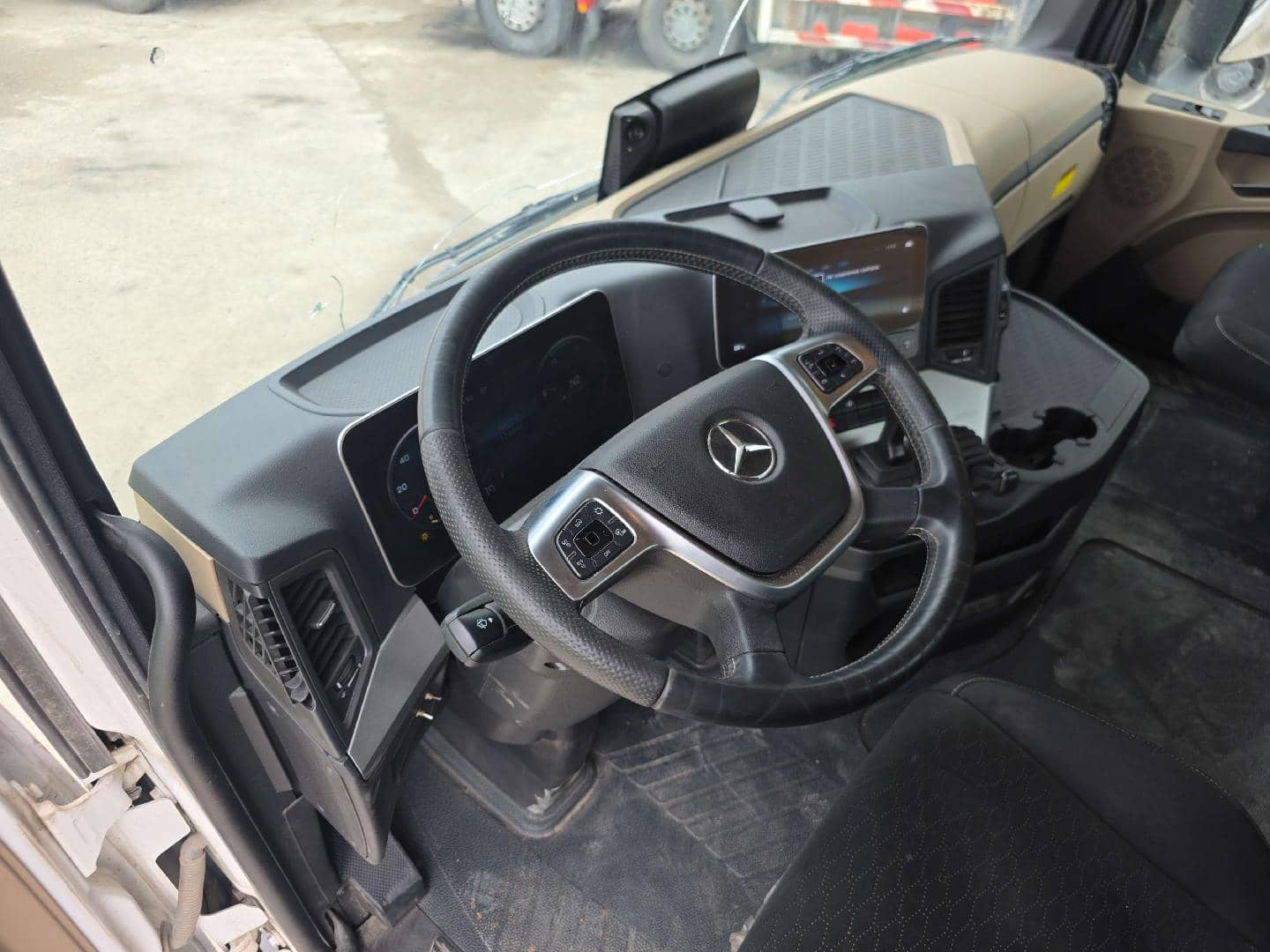 Mercedes-Benz Actros 1848 LS,  179 343 км, 2024 года в лизинг
