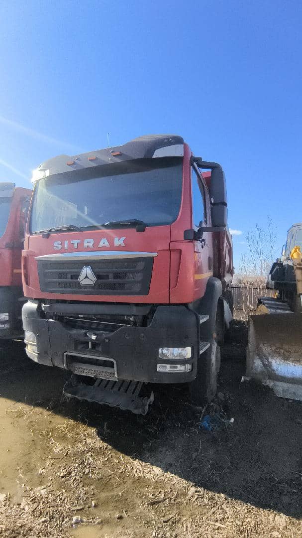 Sitrak ZZ3406V455ME,  100 000 км, 2024 года в лизинг