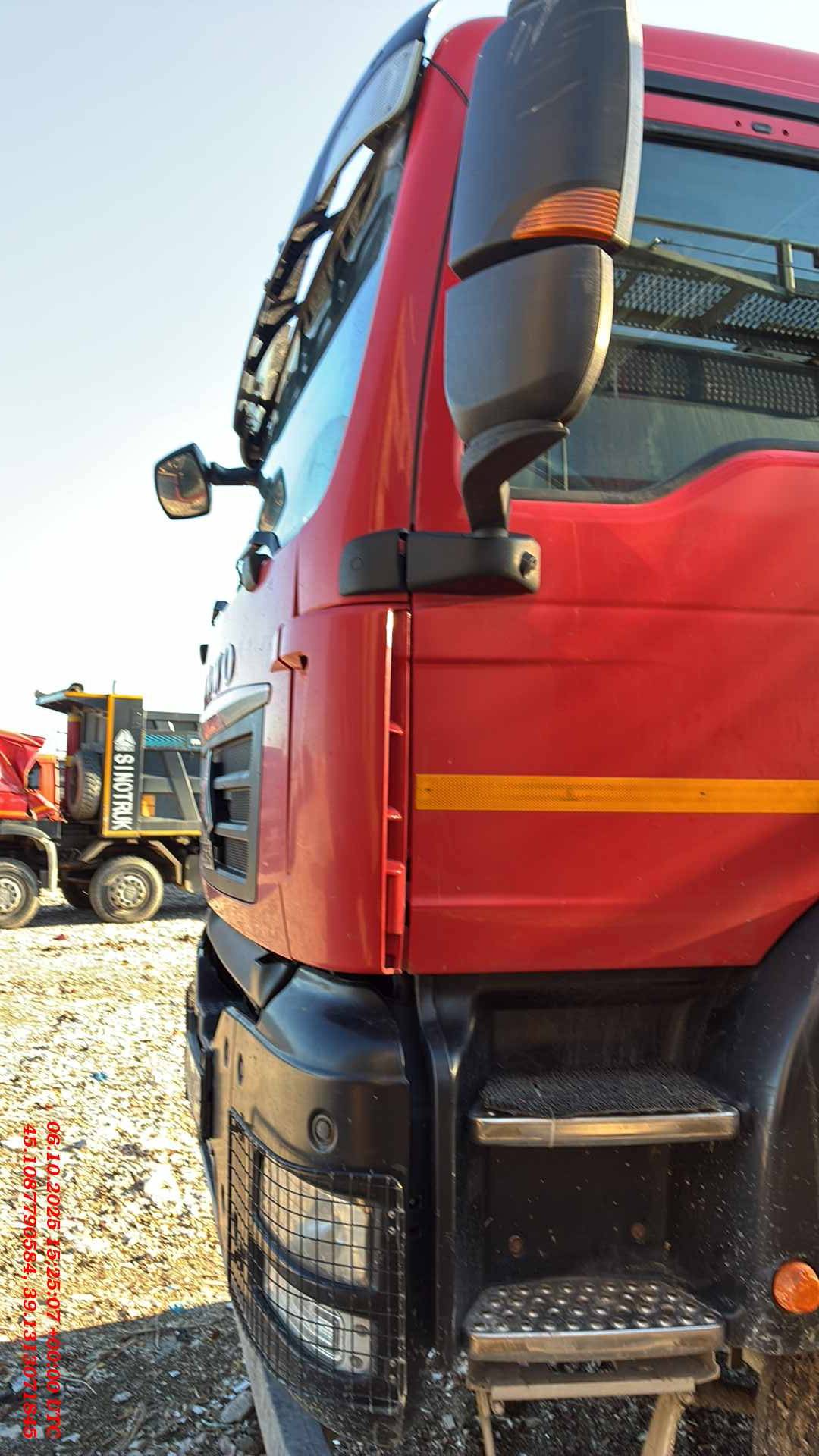 HOWO ZZ3317V386GE1 8х4,  126 657 км, 2022 года в лизинг