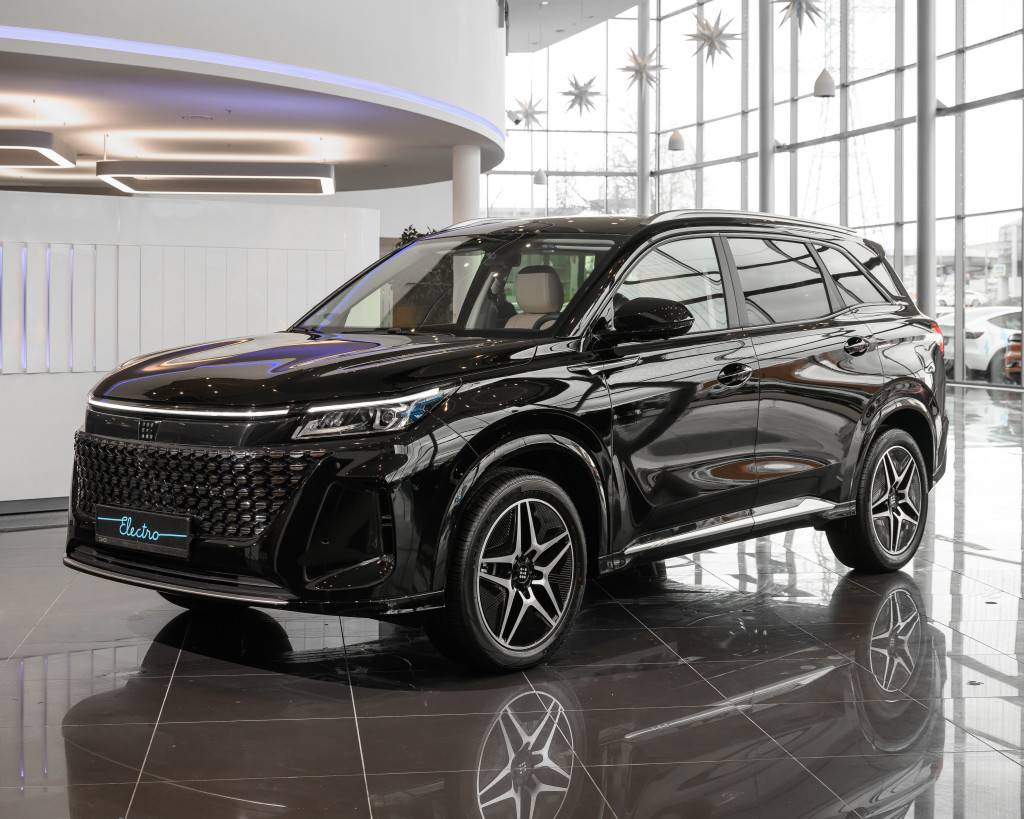 Evolute i-SPACE Премиум (130 кВт)