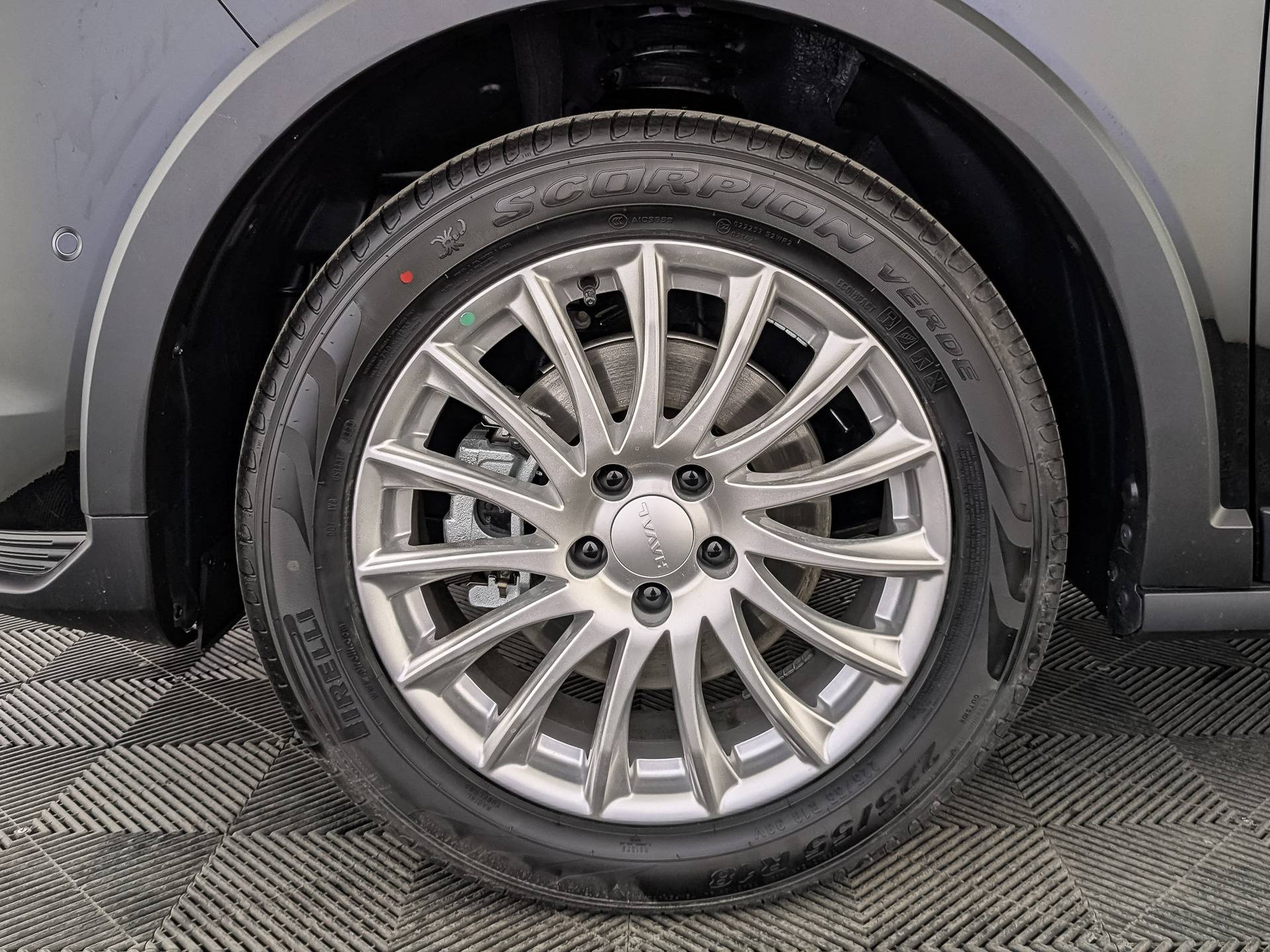 Haval Jolion Tech plus 1.5 7DCT 4WD