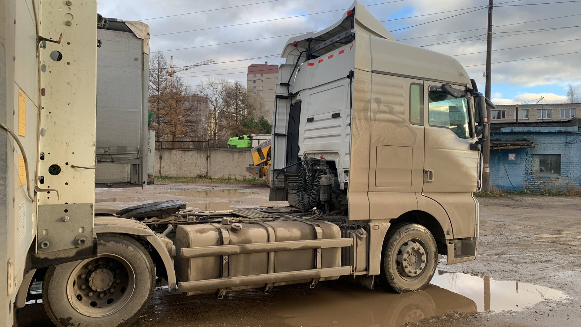 Sitrak C7H MAX ZZ4186V391HE,  339 938 км, 2023 года в лизинг