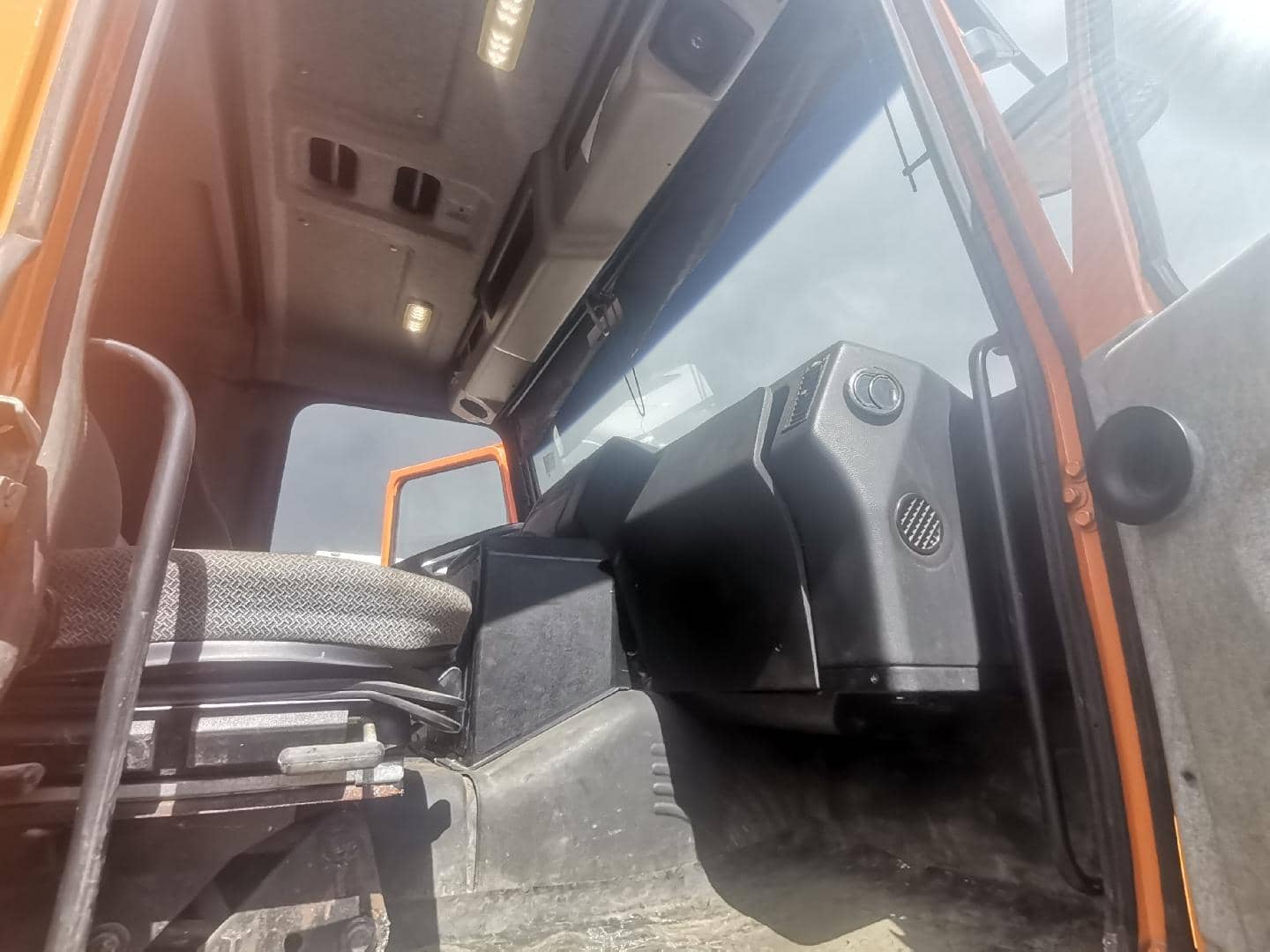 МАЗ 650128-8520-000,  363 818 км, 2018 года в лизинг