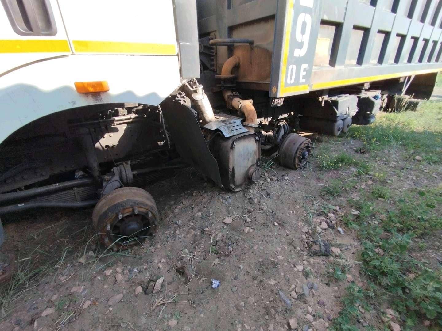 FAW CA3310P66K24T4E4 8x4 (E4),  100 000 км, 2023 года в лизинг