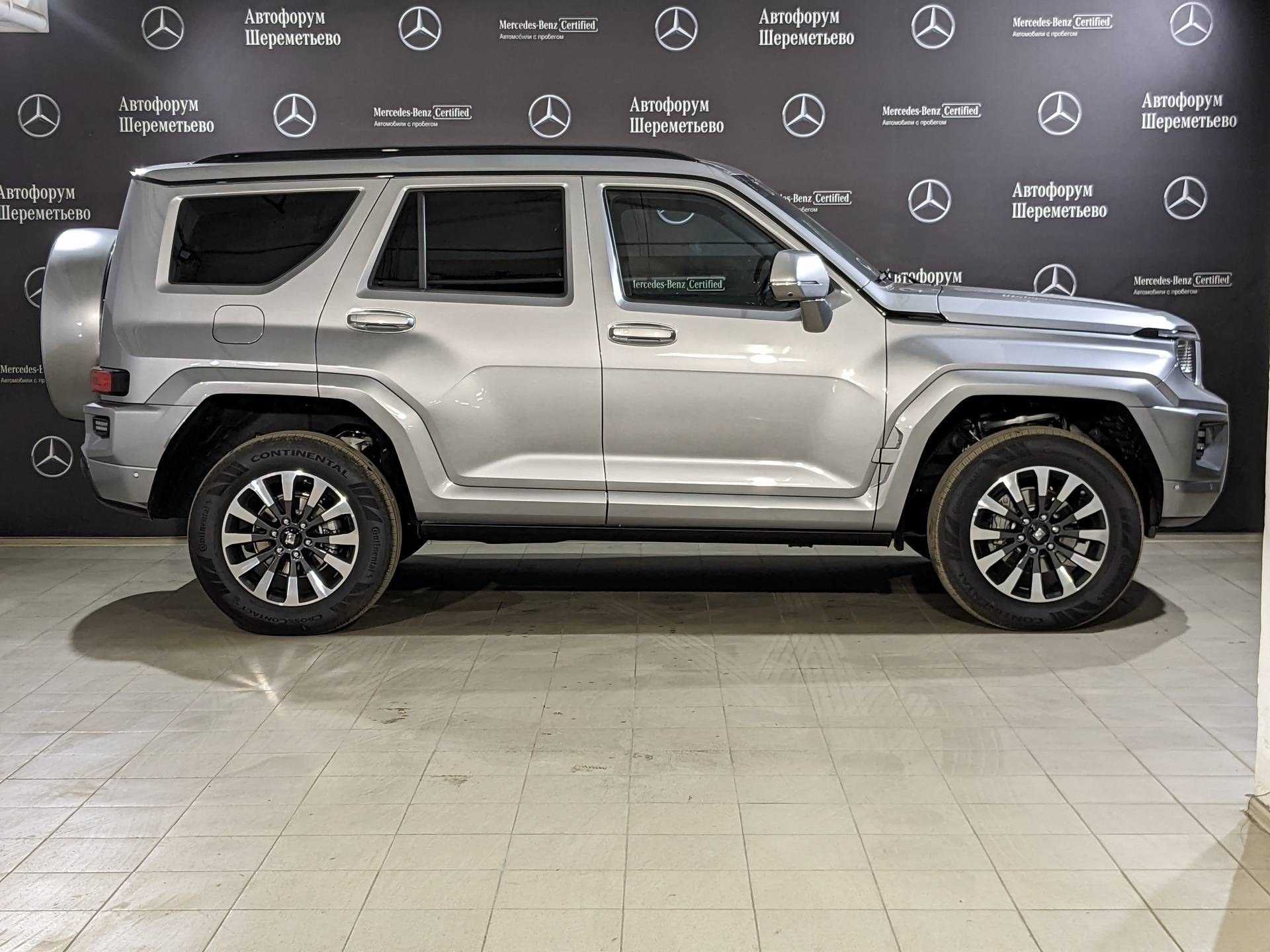 Tank 700 Superior 3.0 9AT 4WD