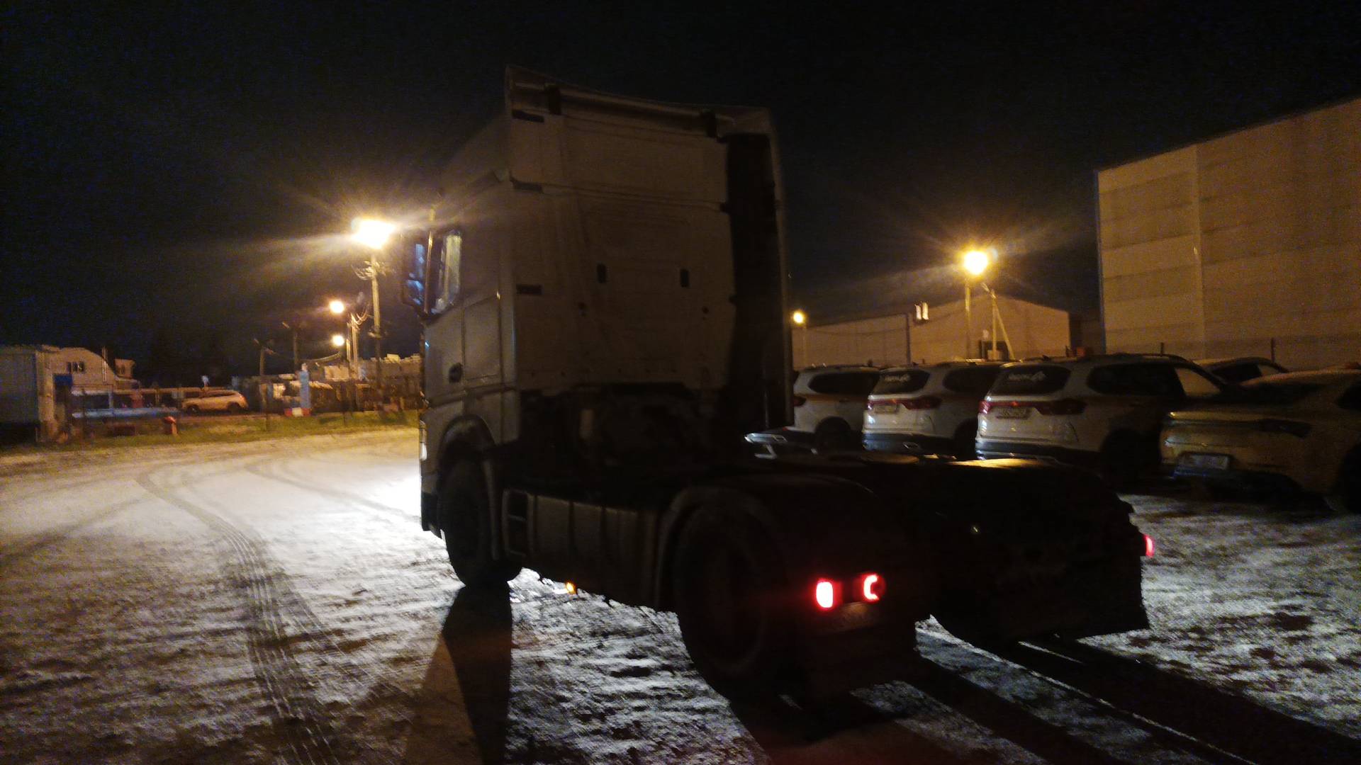 Mercedes-Benz Actros 5 1851 LS 4x2 (BigSpace),  610 066 км, 2021 года в лизинг