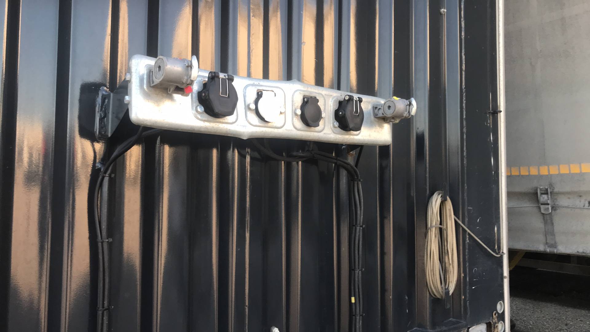 Тонар 9888 Шторно-бортовой, 2022 года в лизинг