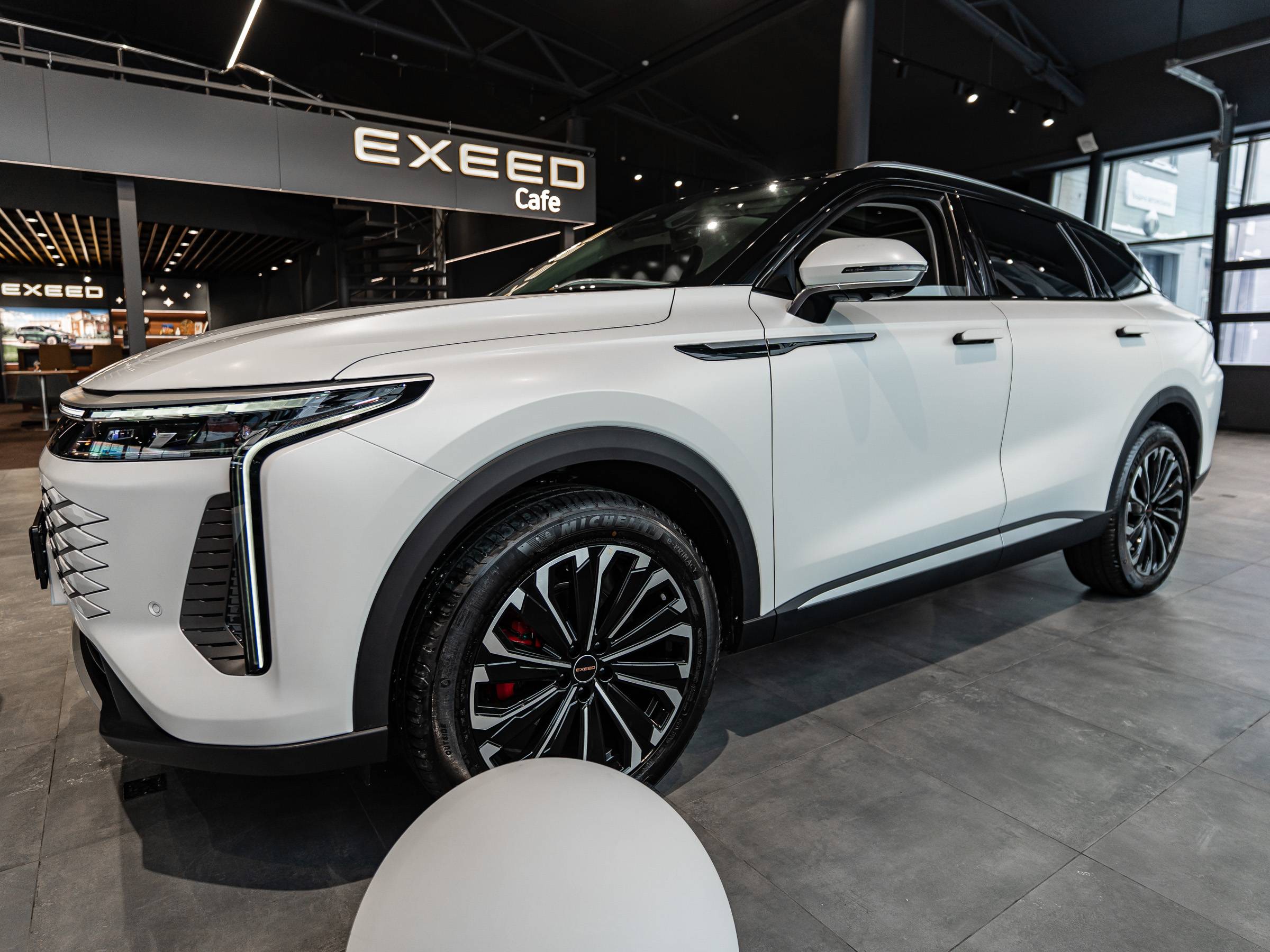 EXEED RX Flagship 2.0 TGDI 8AT AWD