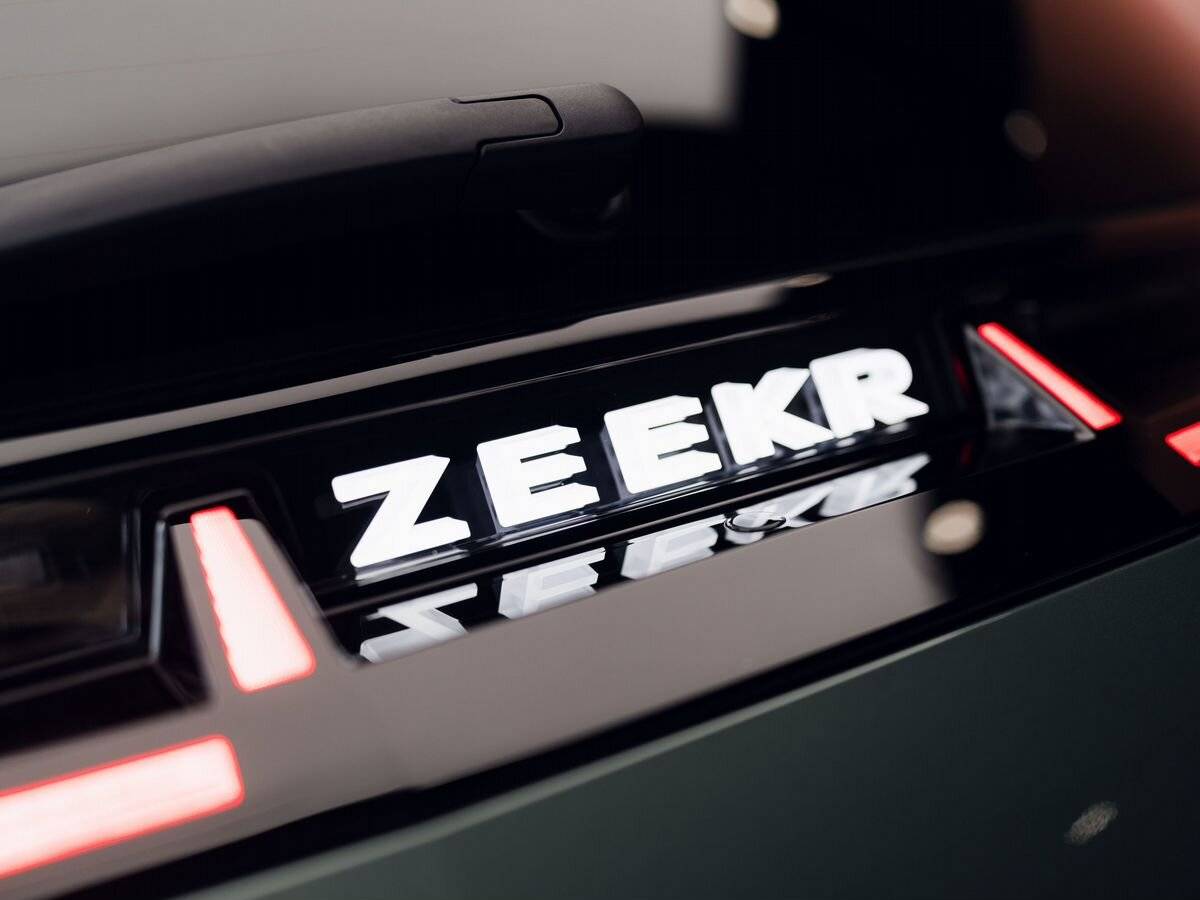 Zeekr X YOU (5 мест)