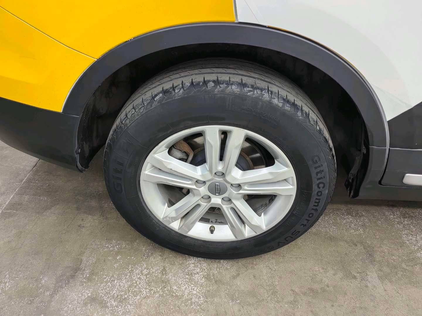 Geely Atlas Pro,  232 849 км, 2022 года в лизинг