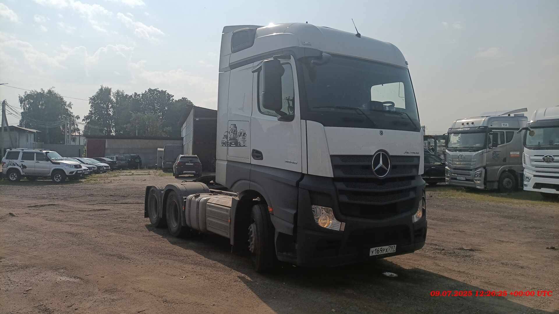 Mercedes-Benz BJ4266Y6DHLA2