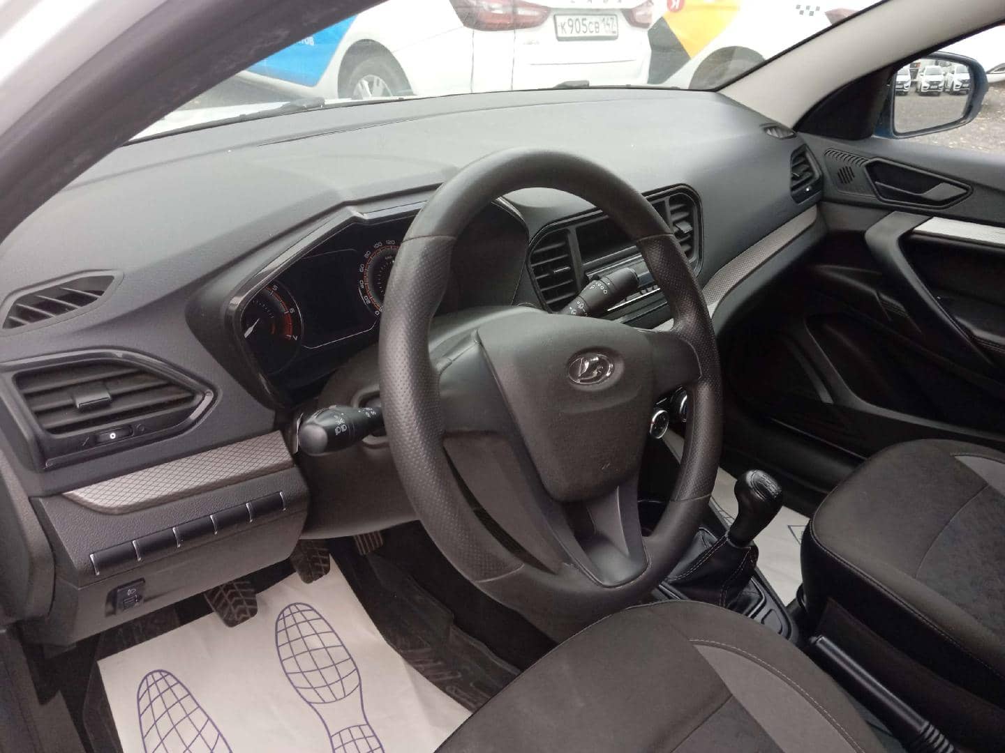 Lada Vesta седан,  127 385 км, 2023 года в лизинг