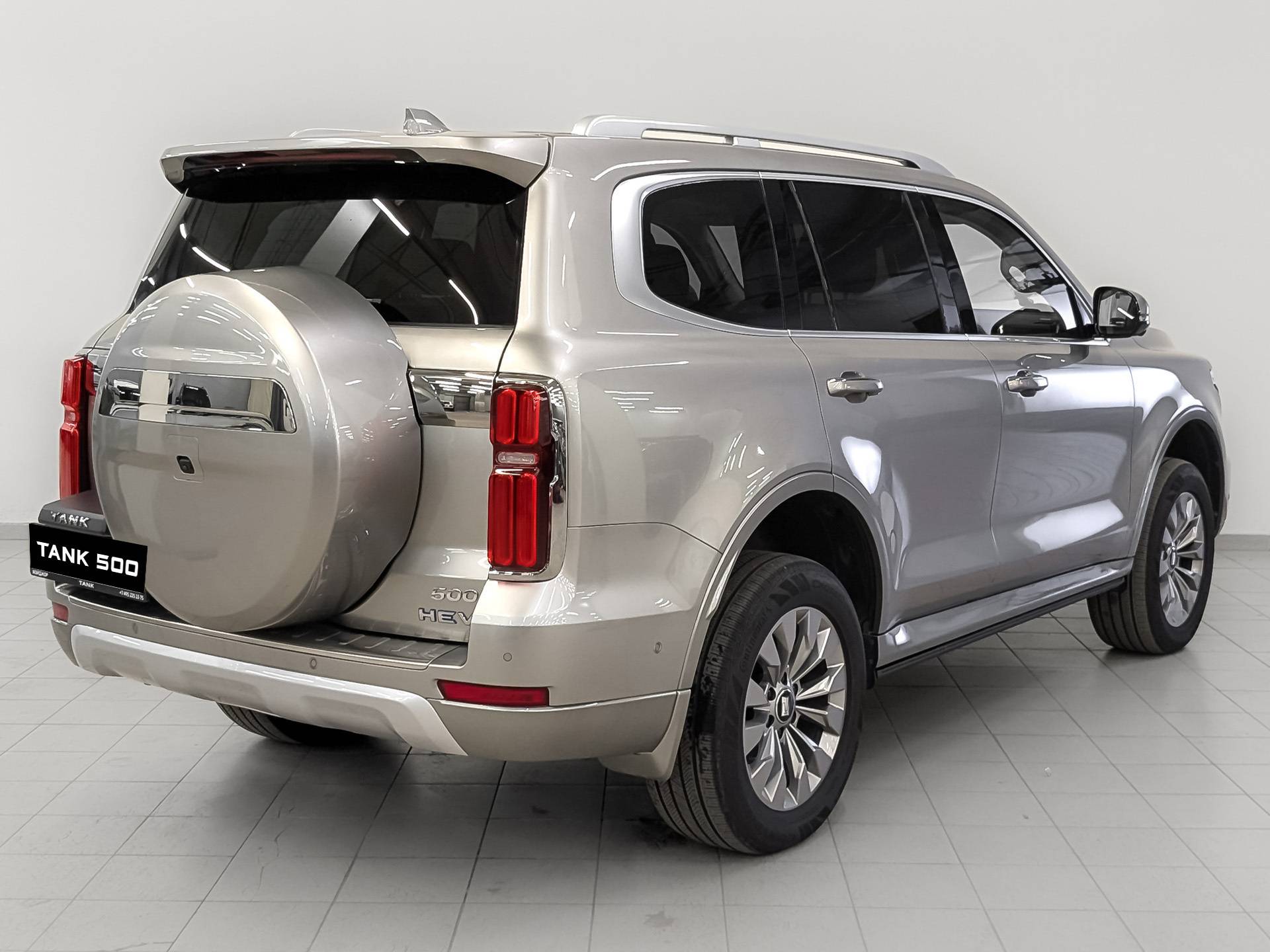 Tank 500 Urban 2.0 HEV 9AT 4WD