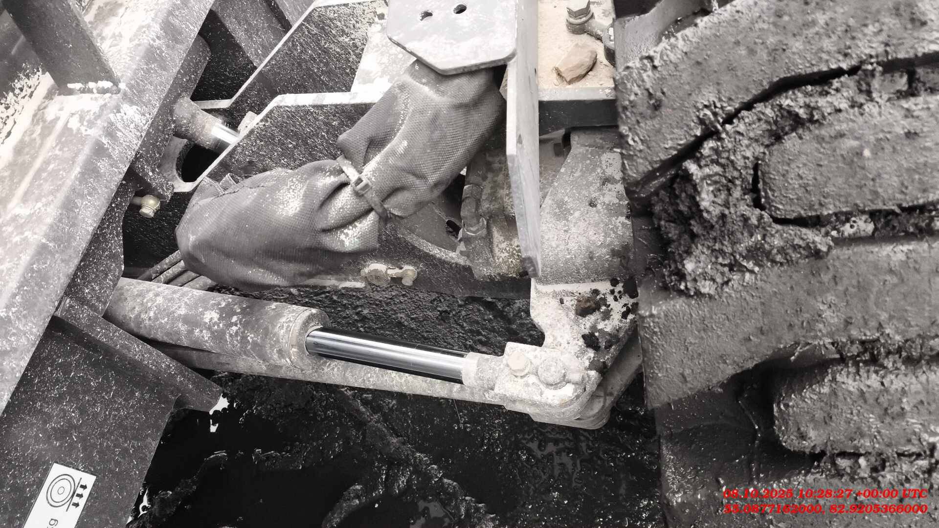 Zoomlion ZS1623RT ножничный подъемник самоходный, 2024 года в лизинг