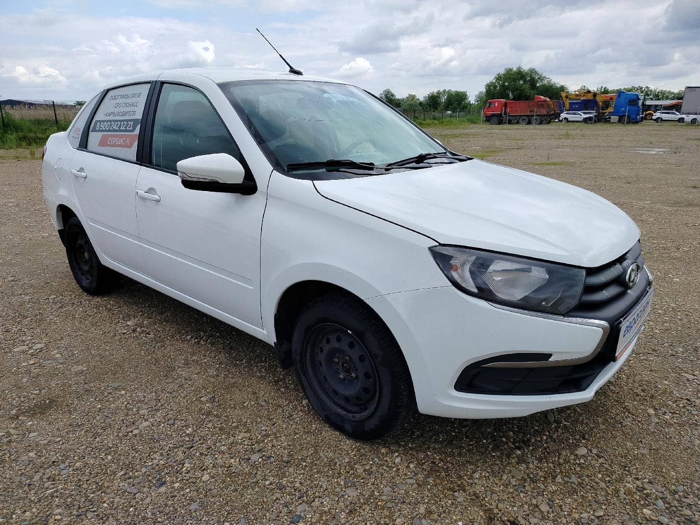 Lada Granta седан,  141 556 км, 2023 года в лизинг