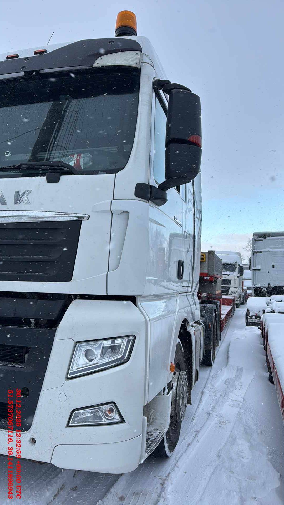 Sitrak ZZ4256V363HE1 6×2,  286 203 км, 2023 года в лизинг