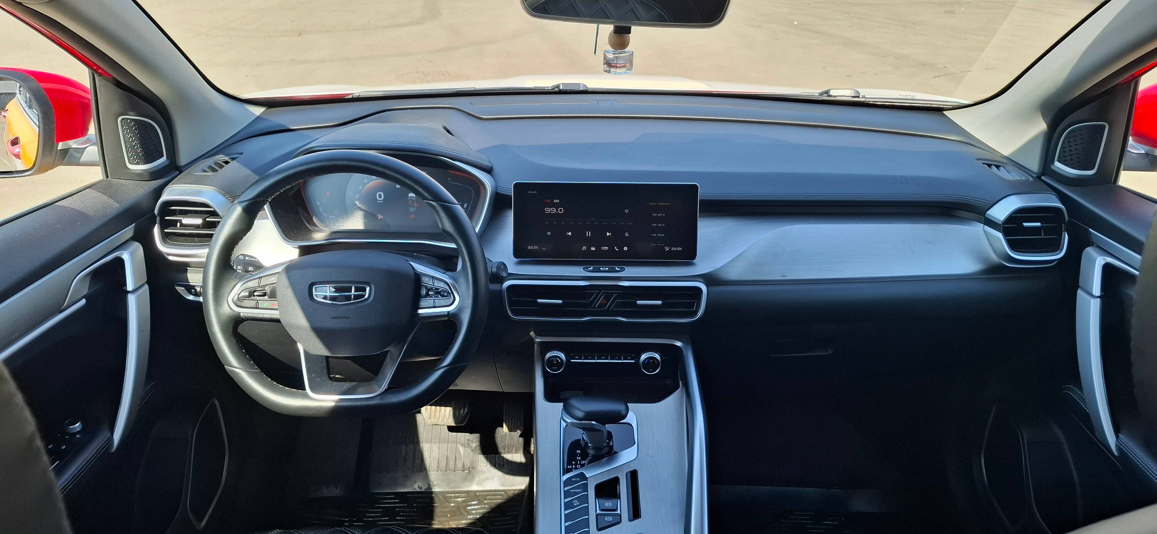 Geely Coolray,  149 941 км, 2023 года в лизинг
