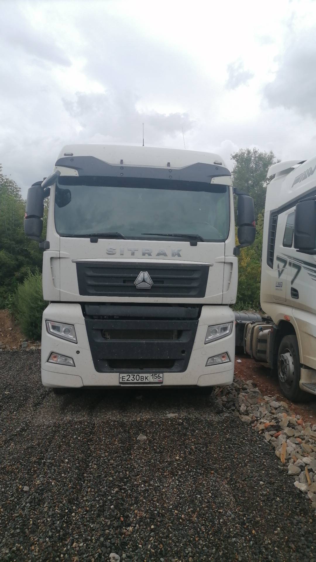 Sitrak С7Н MAX 6×4 ZZ4256V364HE,  270 190 км, 2022 года в лизинг