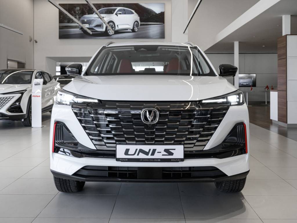 Changan Uni-S Tech 1.5T 7AT