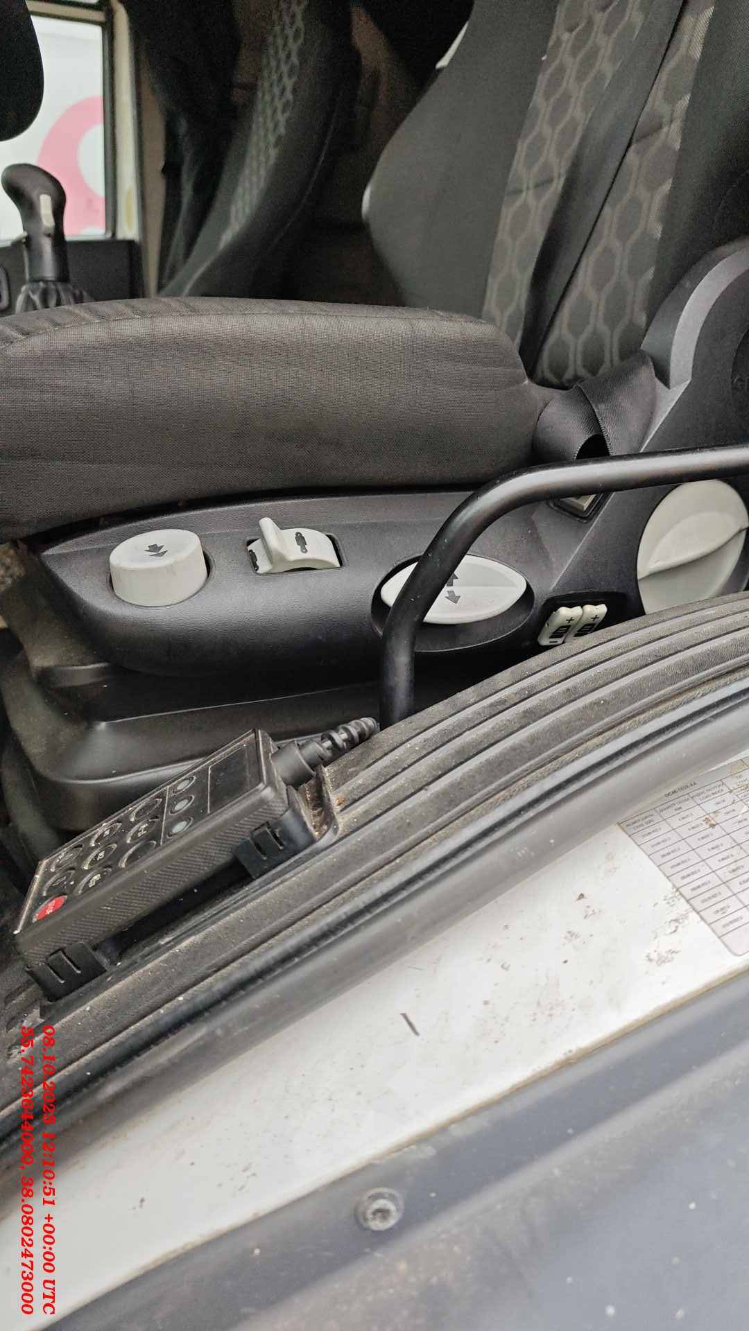 Ford CARGO 1848Т 4x2,  850 403 км, 2018 года в лизинг