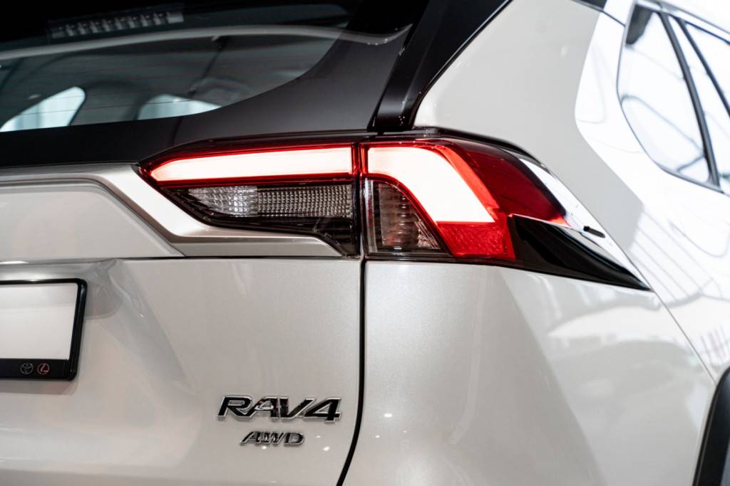 Toyota RAV4 Adventure Plus 2.0 CVT 4WD