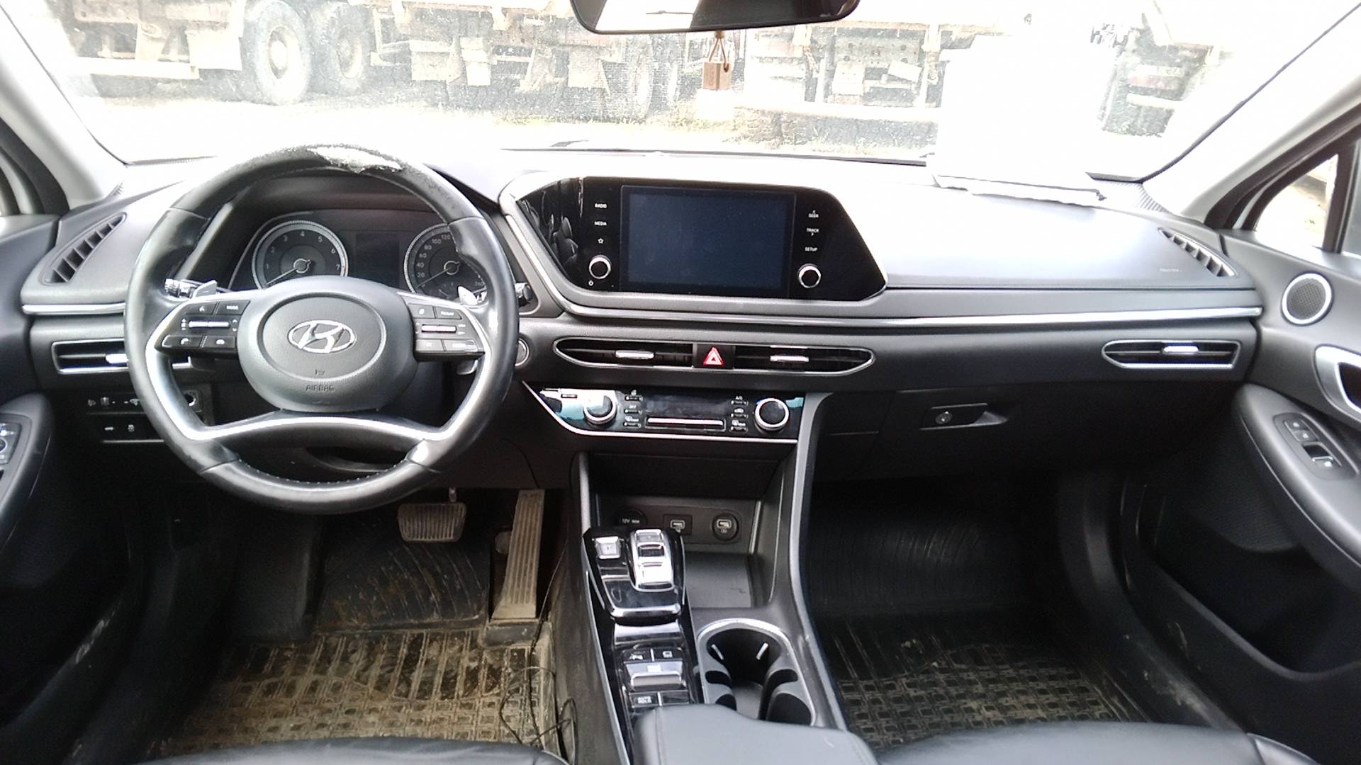 Hyundai Sonata,  309 107 км, 2022 года