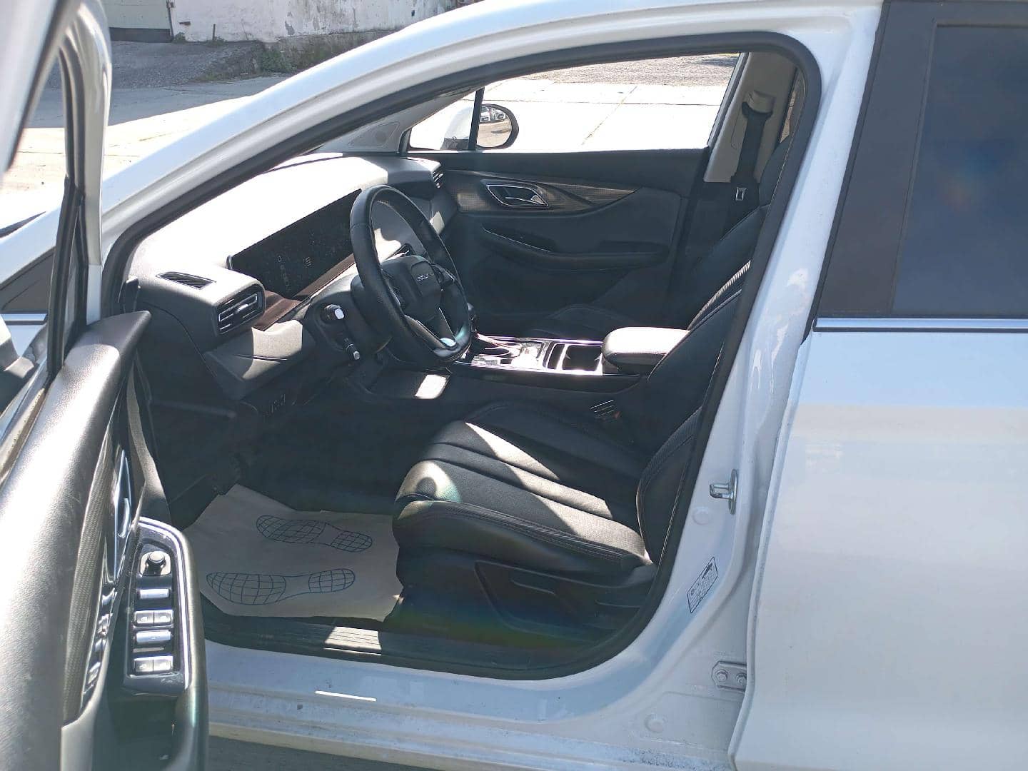 BAIC Ю5 Плюс (U5 Plus),  111 388 км, 2023 года в лизинг