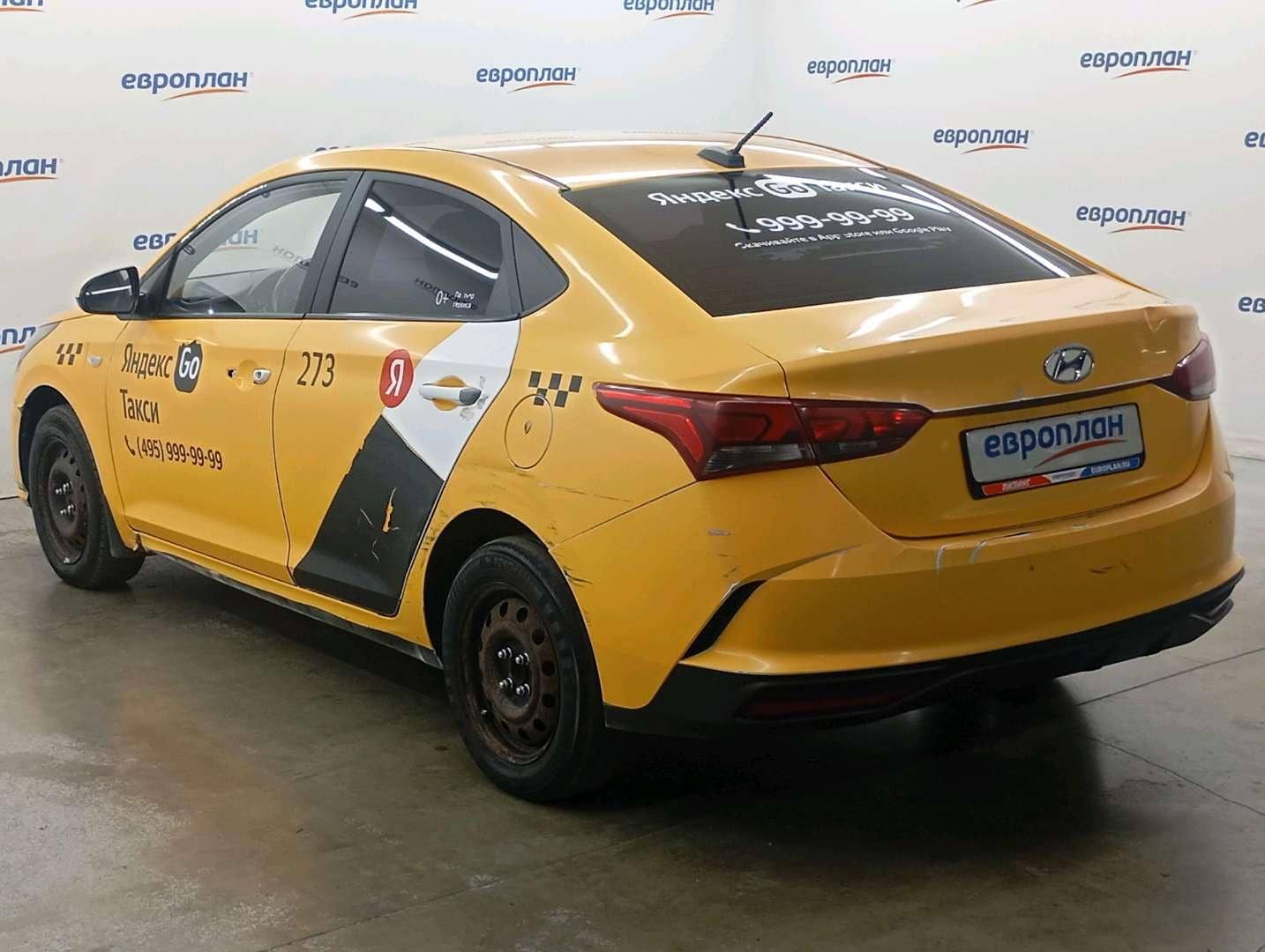 Hyundai Solaris,  432 145 км, 2021 года в лизинг