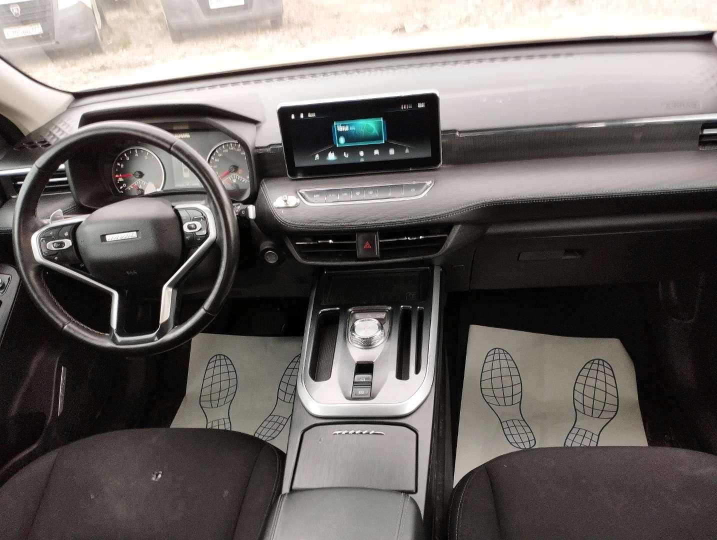 Haval Jolion,  216 608 км, 2023 года в лизинг