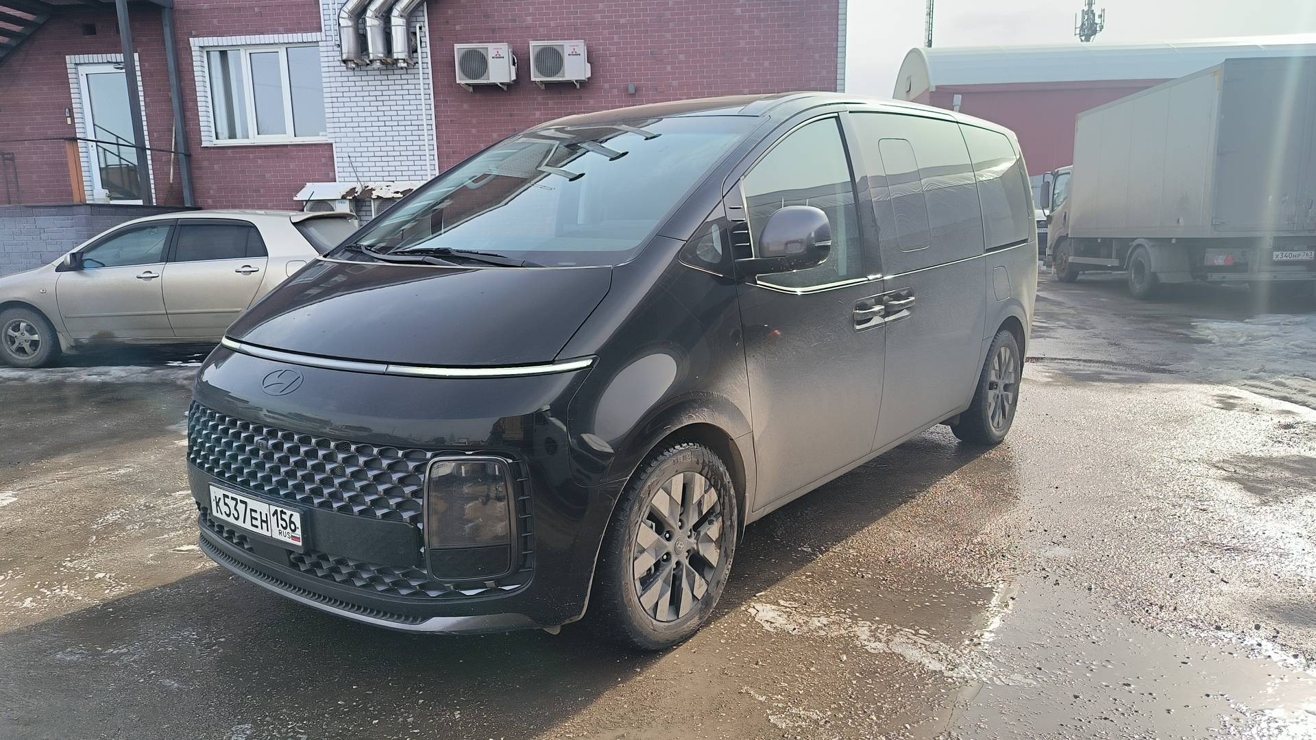 Hyundai Staria,  51 283 км, 2024 года в лизинг