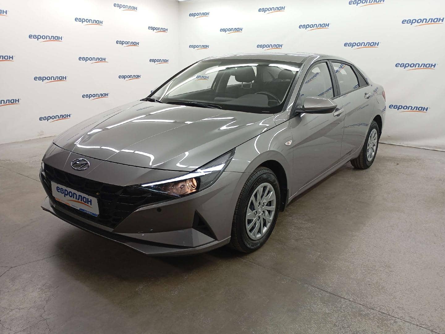 Hyundai Elantra,  25 517 км, 2022 года в лизинг