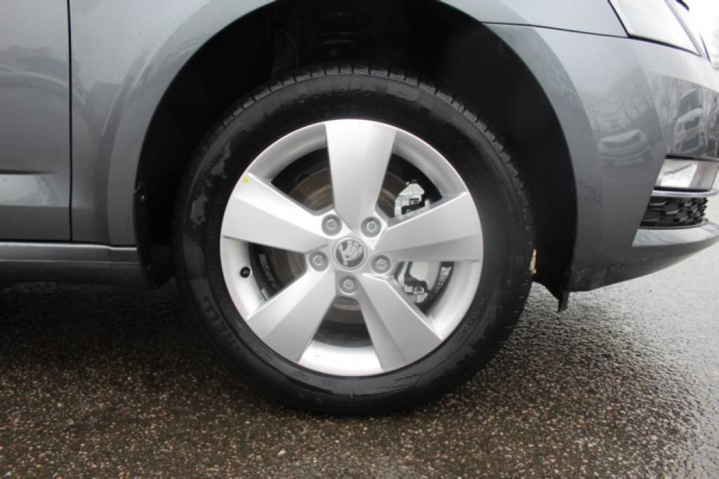 Skoda Octavia Pro Luxury 280TSI 7AT