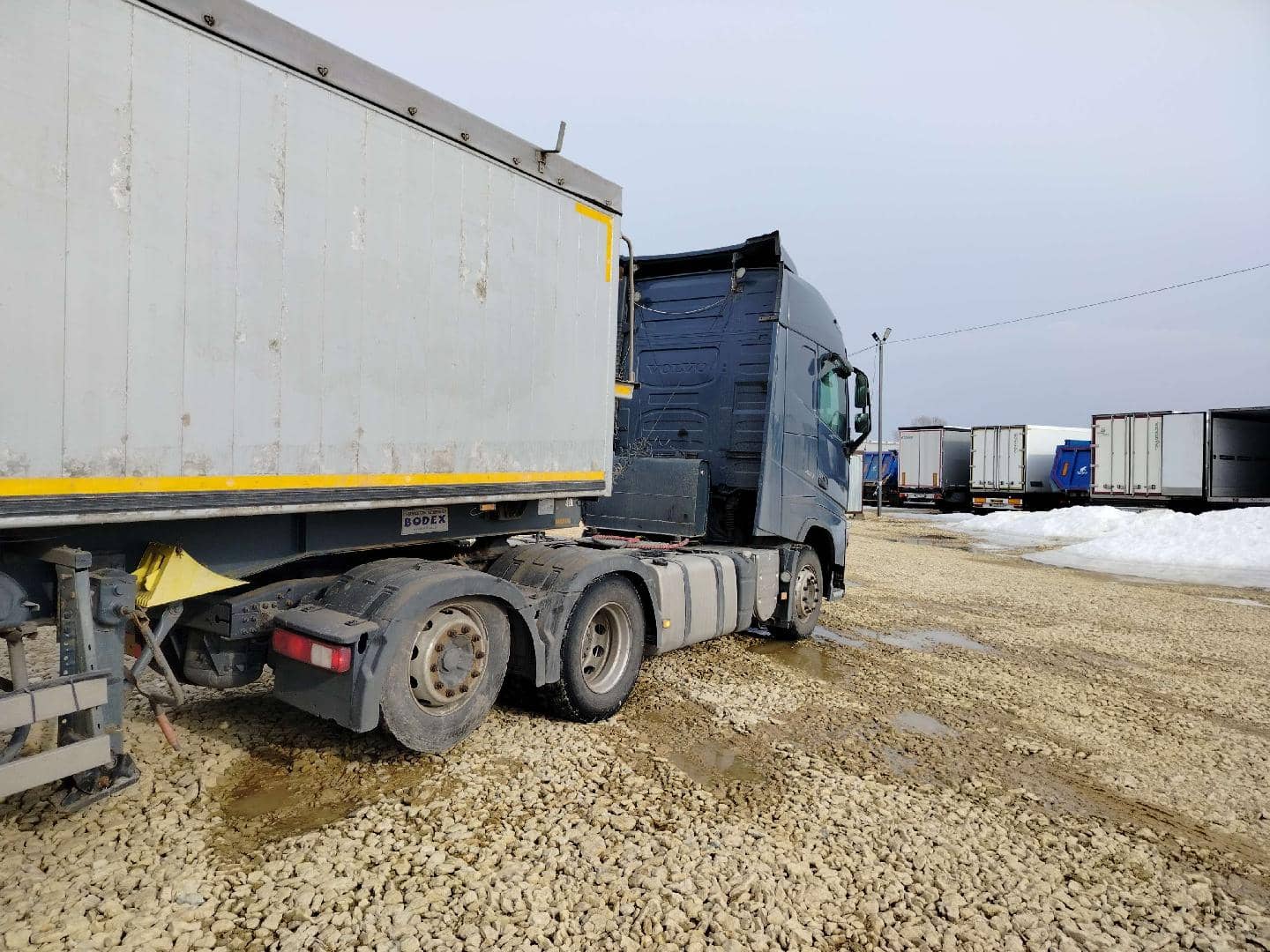 Volvo FH 460 6x2 (FH),  1 075 374 км, 2020 года в лизинг