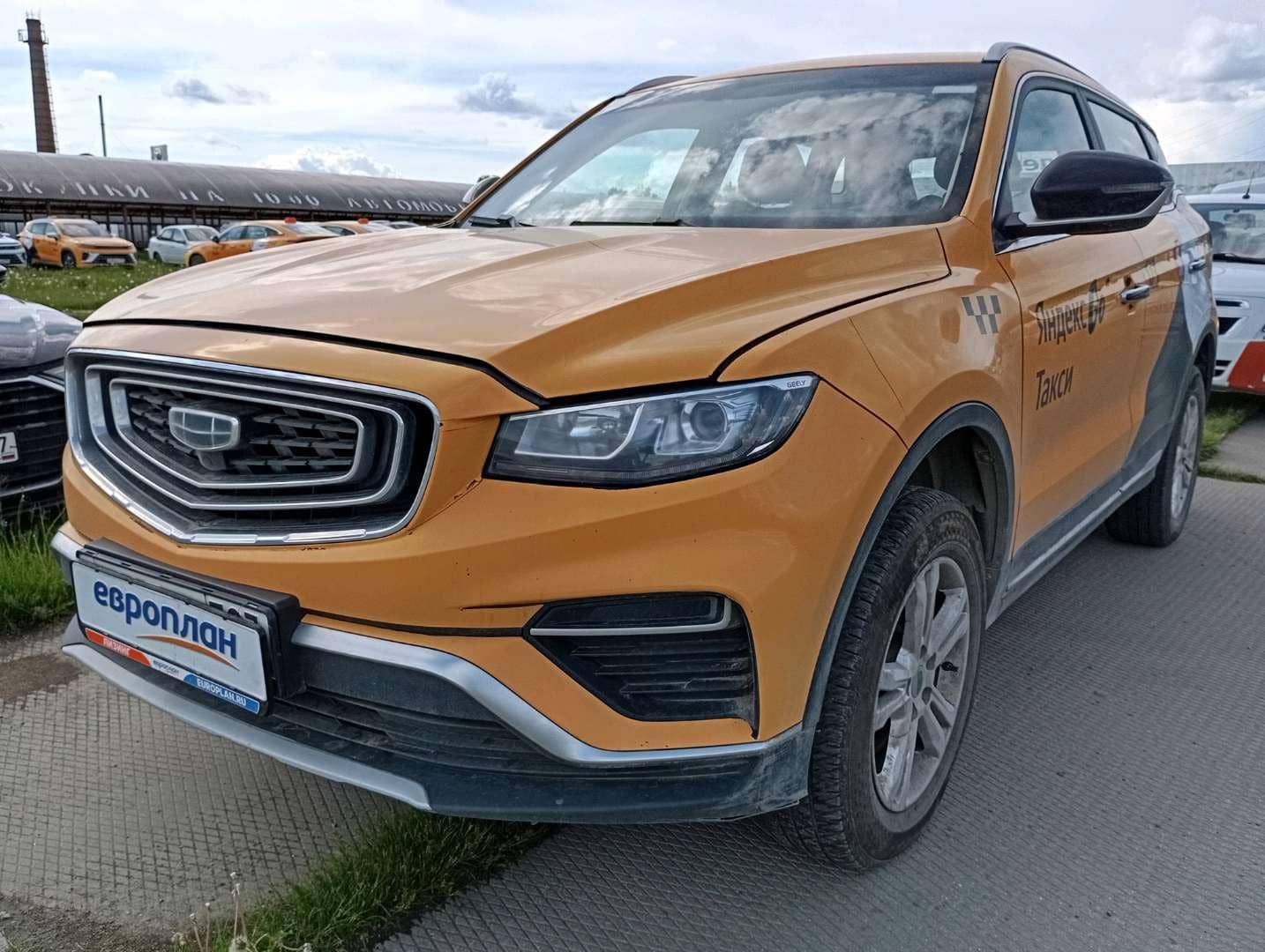 Geely Atlas Pro,  214 270 км, 2023 года в лизинг