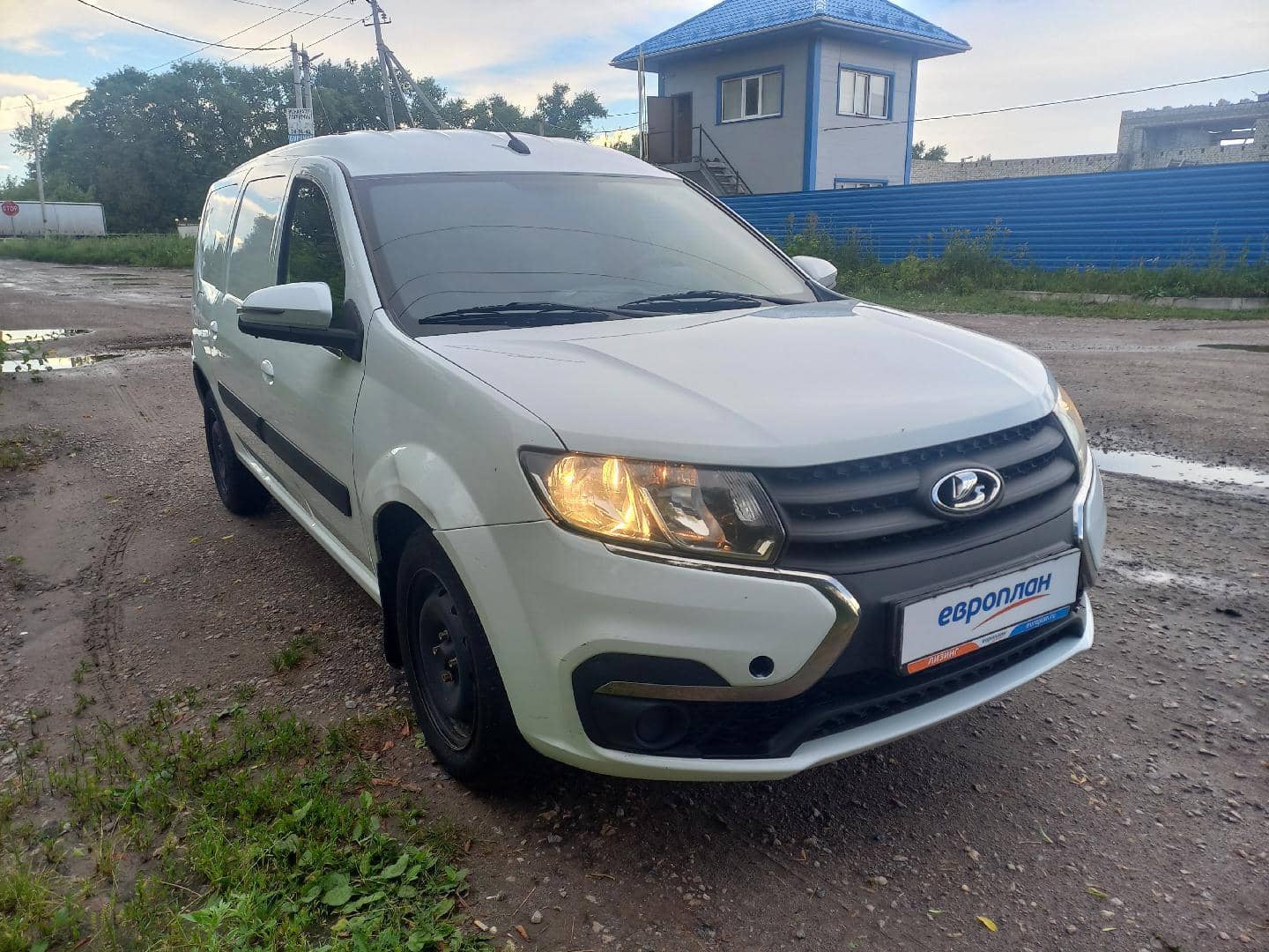 Lada Largus фургон,  84 570 км, 2022 года в лизинг