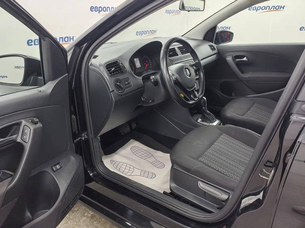 Volkswagen Polo,  93 195 км, 2019 года в лизинг