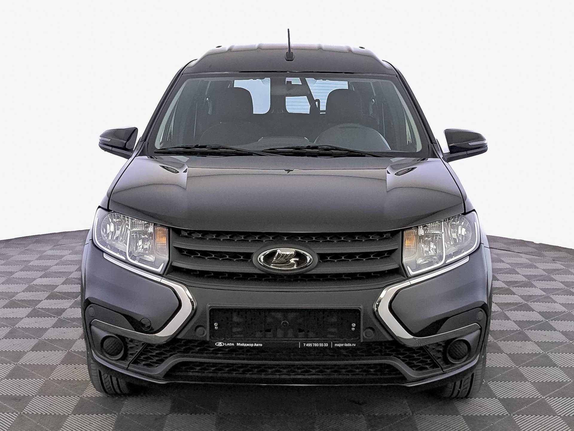Lada Largus универсал Comfort 7 мест 1.6 90hp 5MT