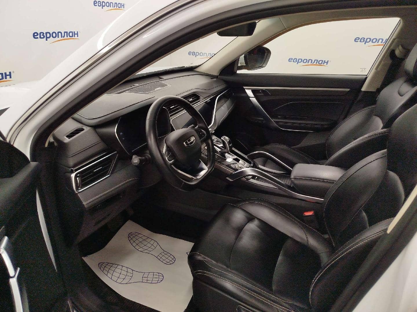 Geely Atlas Pro,  287 931 км, 2022 года в лизинг