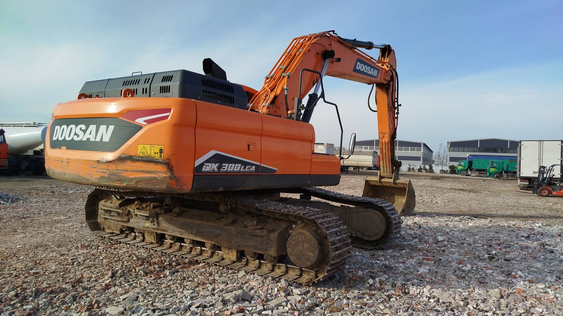 DOOSAN/DEVELON DX300LCA-7M,  2 867 км, 2023 года в лизинг