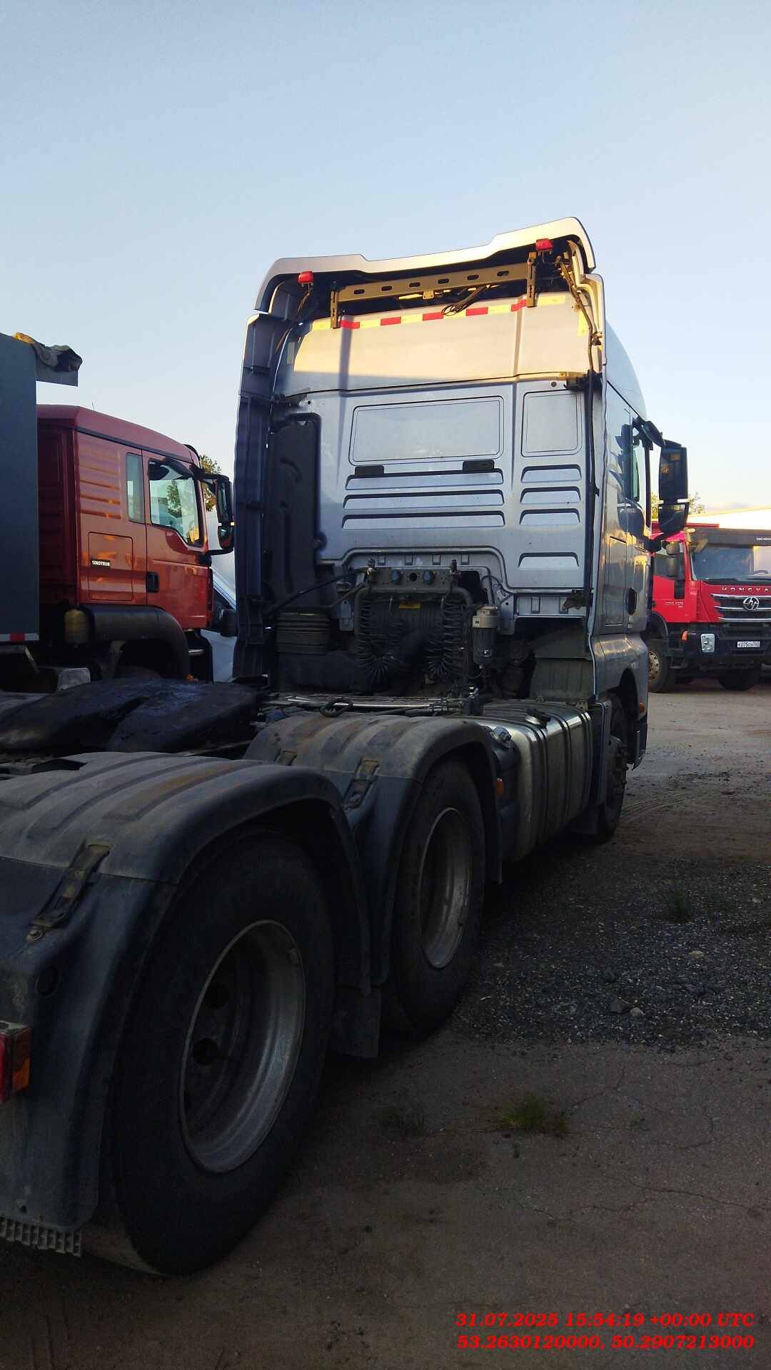 Sitrak С7Н MAX 6×4 ZZ4256V364HE,  115 735 км, 2023 года в лизинг