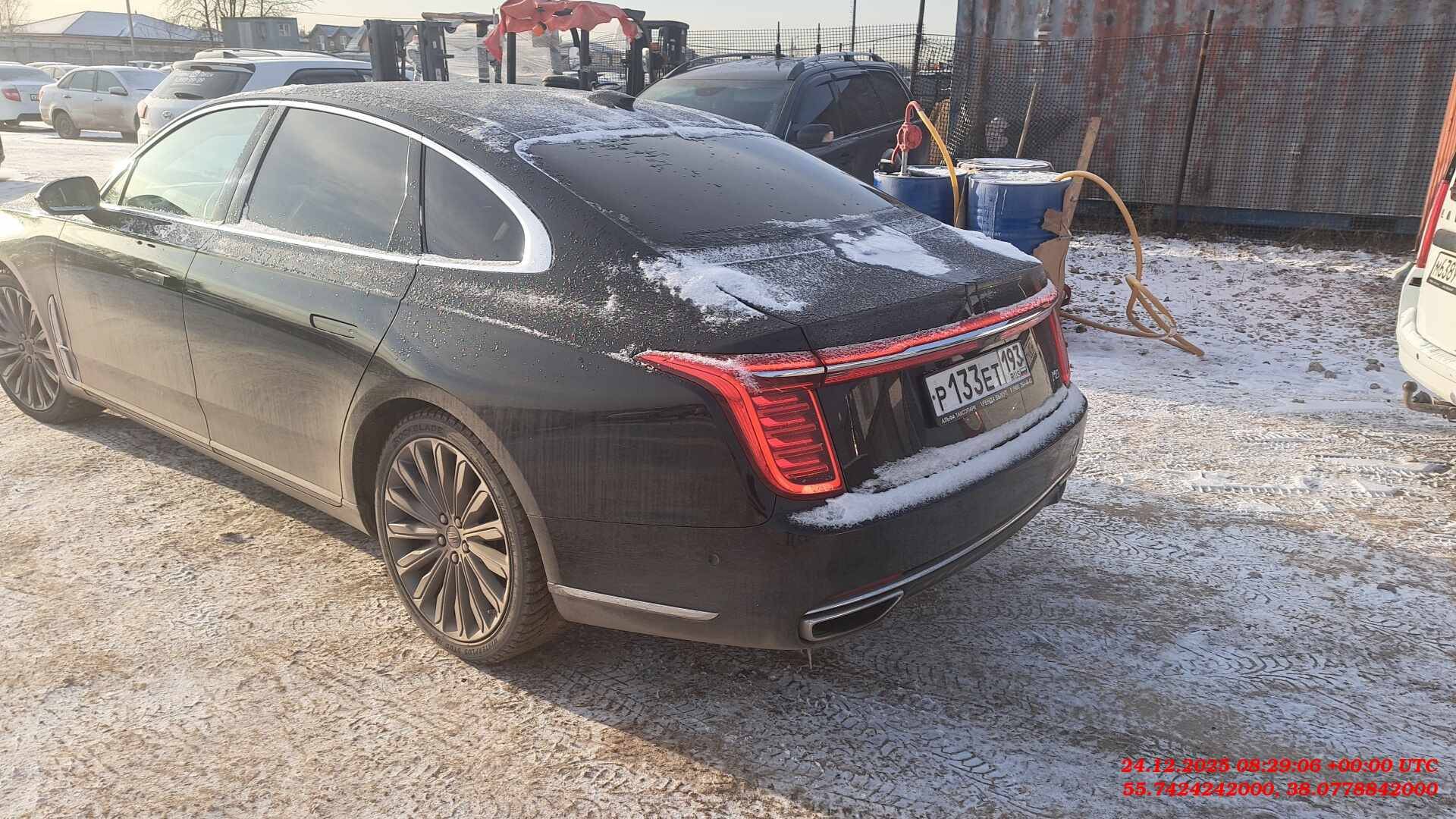 Hongqi H9,  106 672 км, 2023 года в лизинг