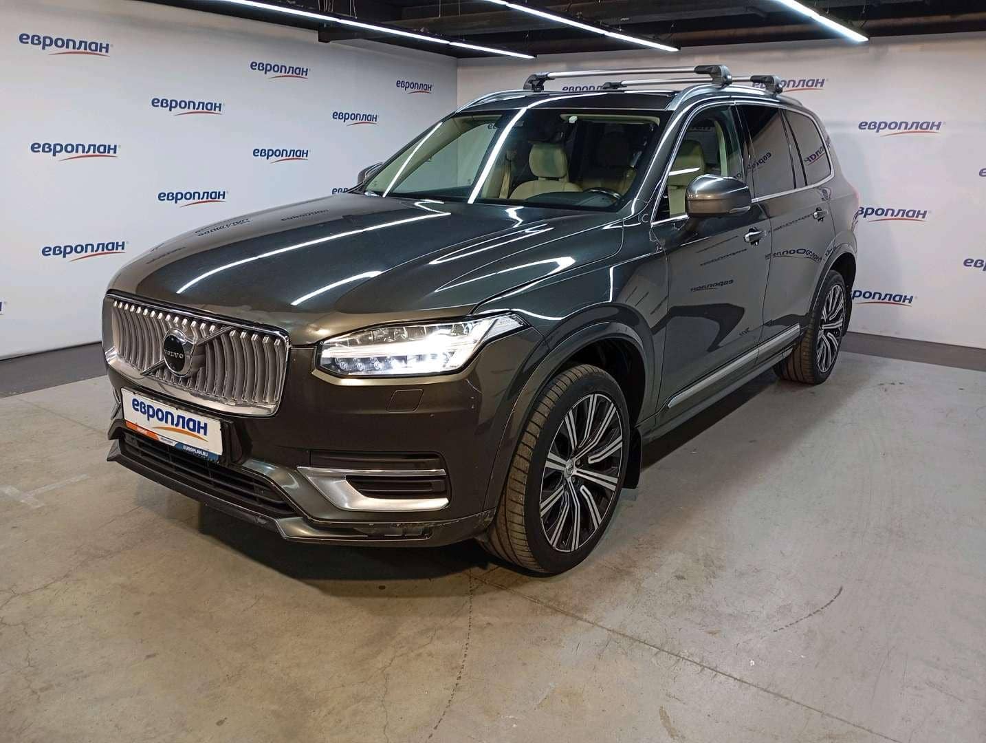 Volvo XC90,  218 999 км, 2021 года в лизинг