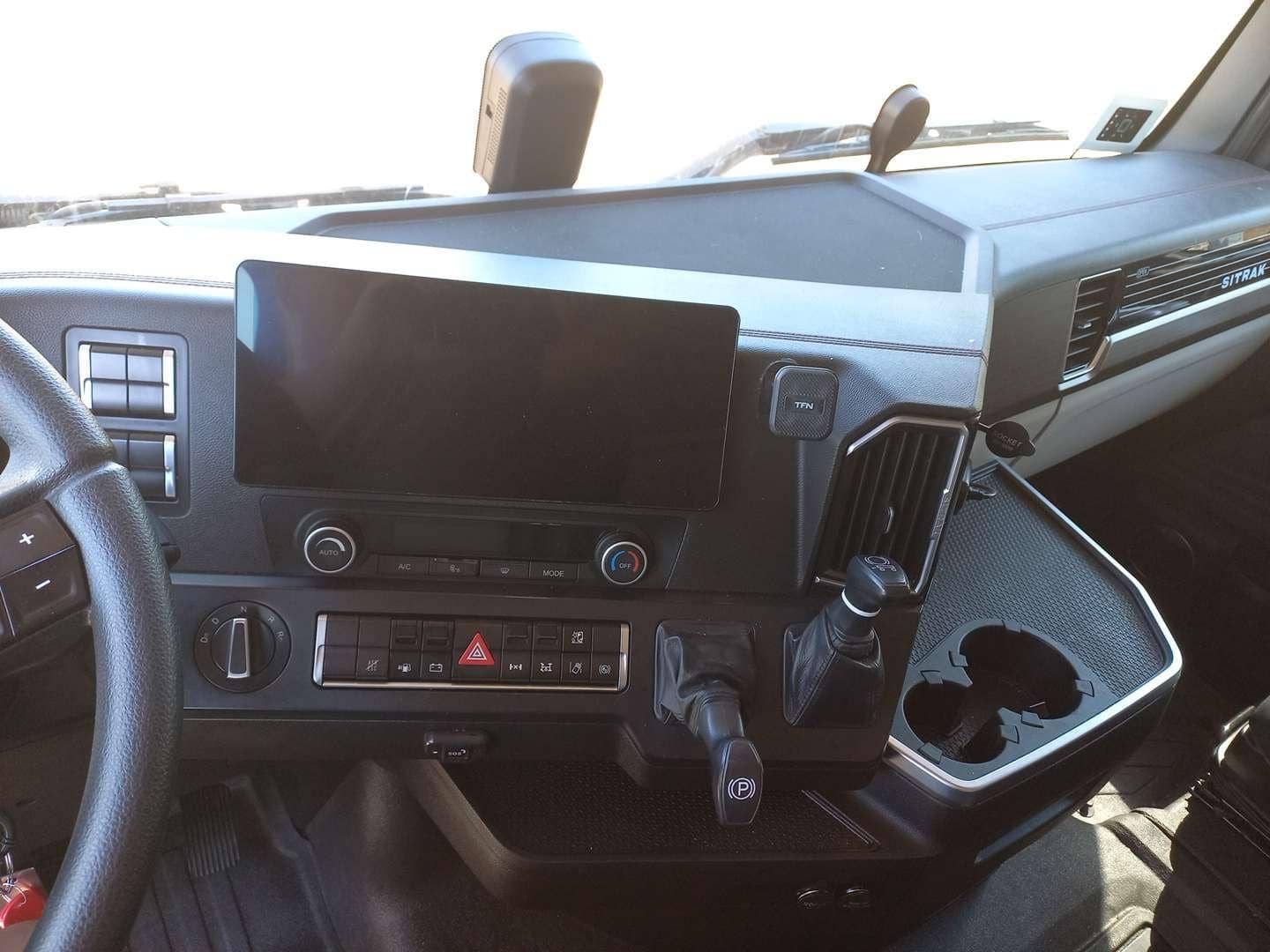 Sitrak C7H MAX ZZ4186V391HE,  970 085 км, 2024 года в лизинг