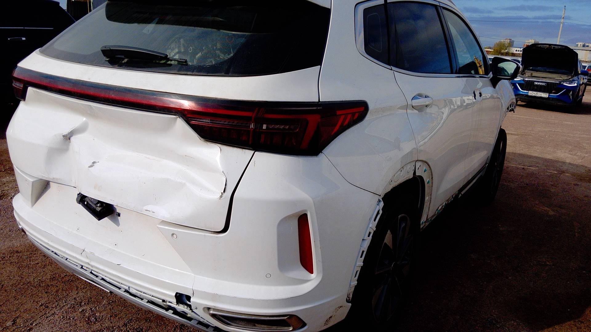 EXEED LX,  33 000 км, 2023 года в лизинг