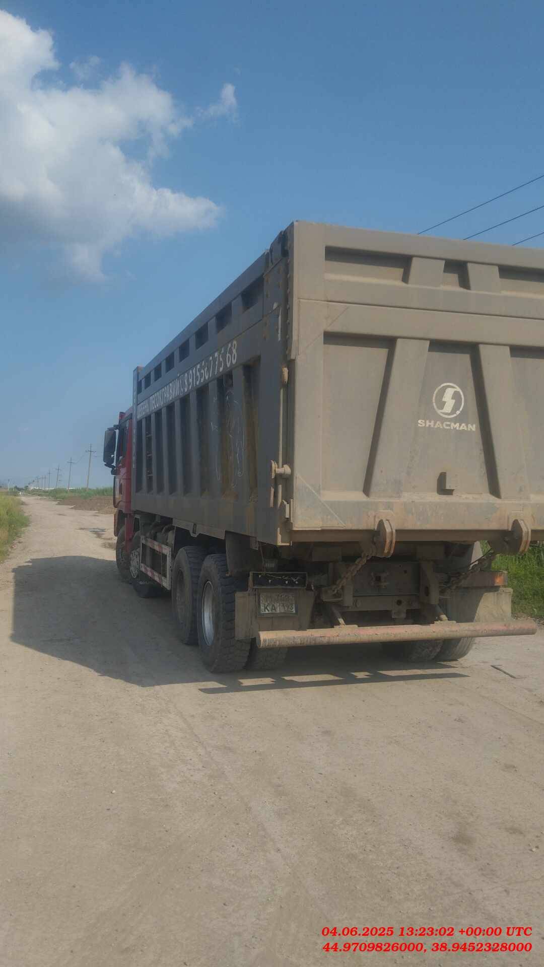 Shacman SX331863366,  262 176 км, 2023 года в лизинг