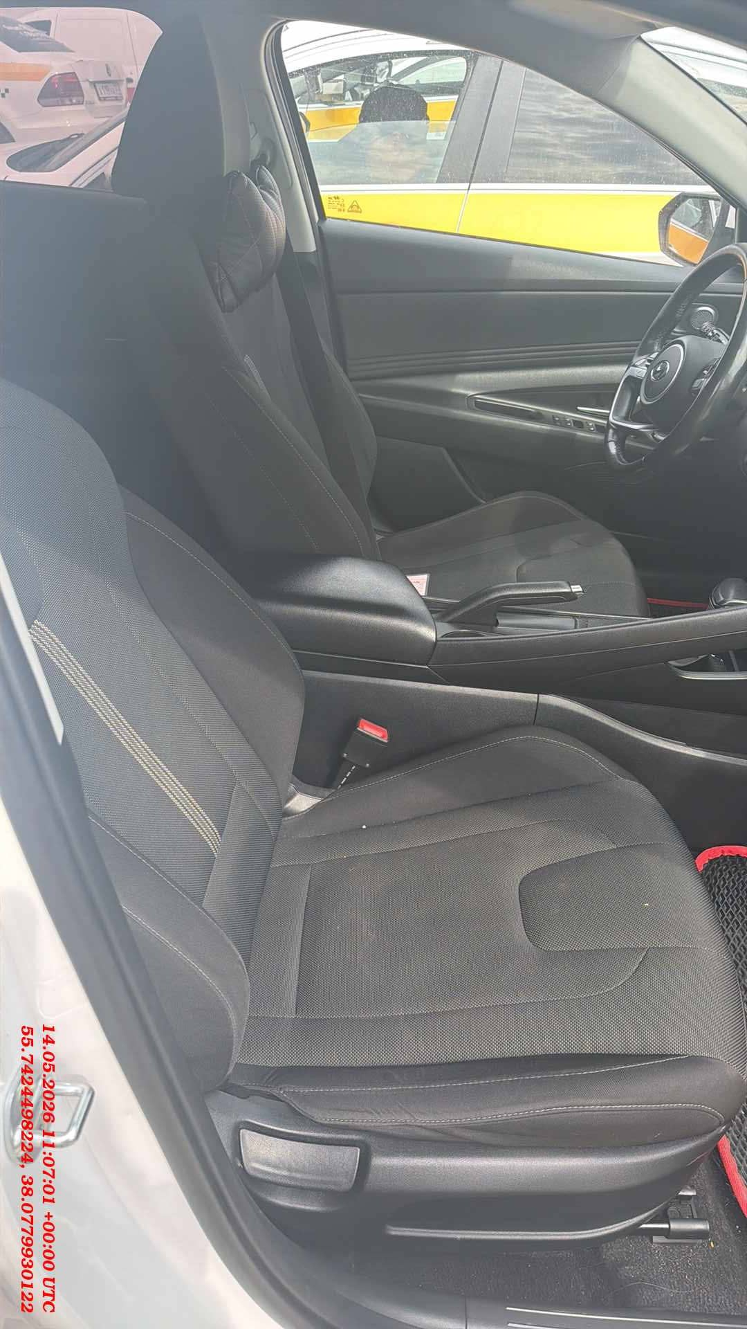 Hyundai Elantra,  233 287 км, 2021 года в лизинг