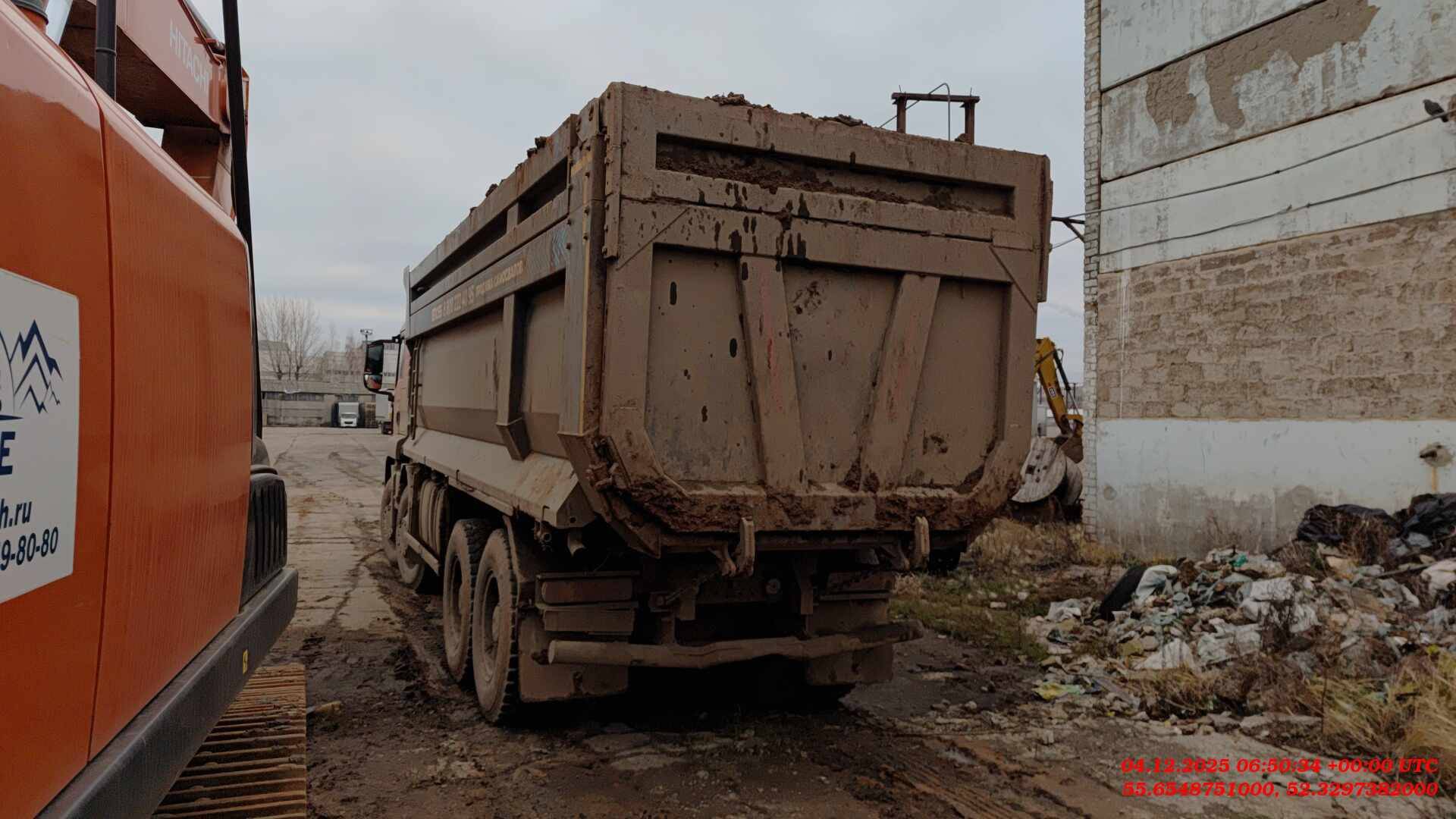 HOWO ZZ3317V386GE1 8х4,  250 016 км, 2023 года в лизинг