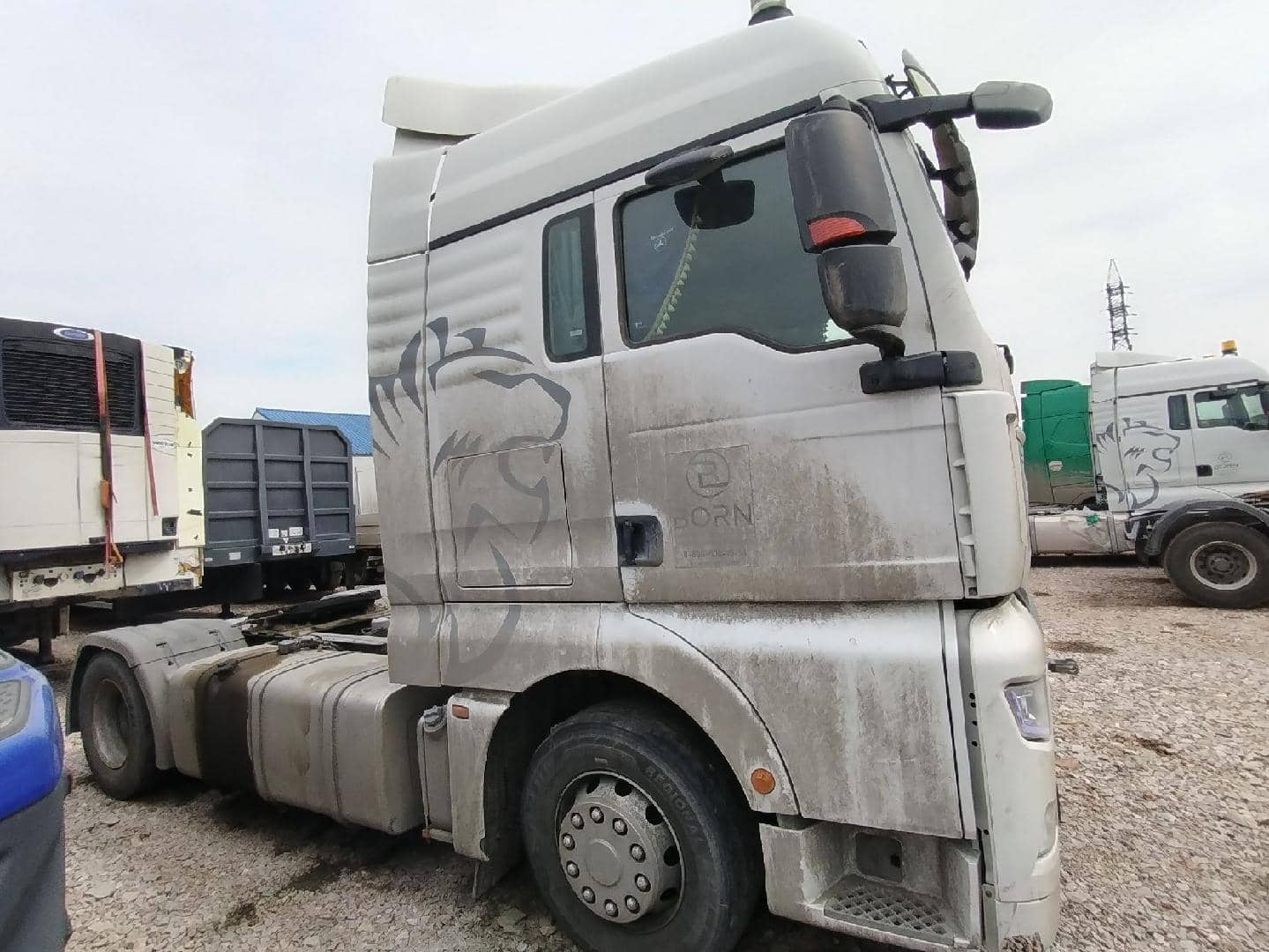 Sitrak ZZ4186V391HE,  375 177 км, 2023 года в лизинг