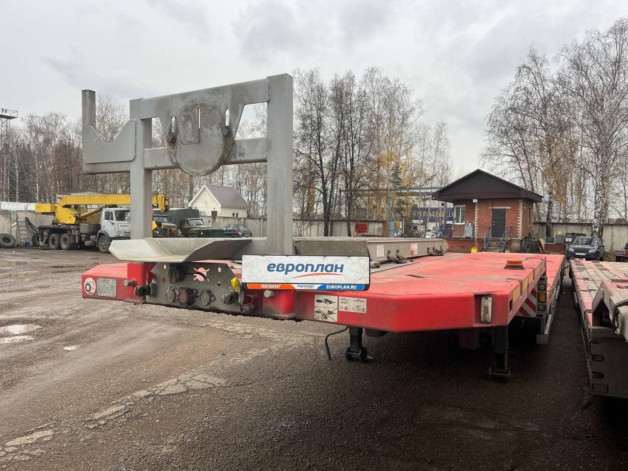 Компания СпецПрицеп Тяжеловоз низкорамный 994273